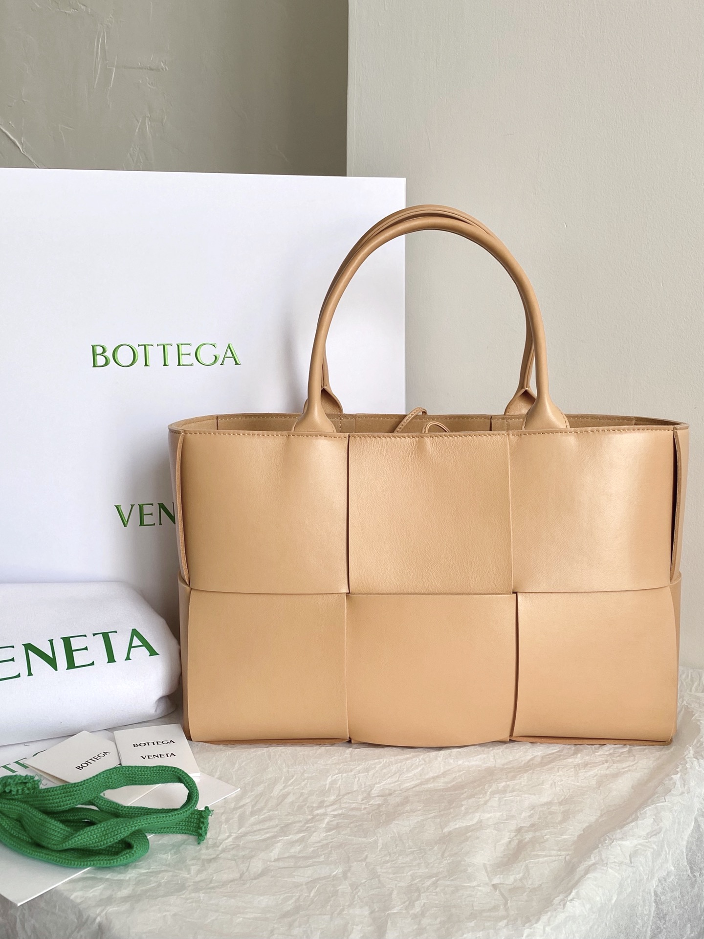 Bottega VenetaTote-41×27×14CM