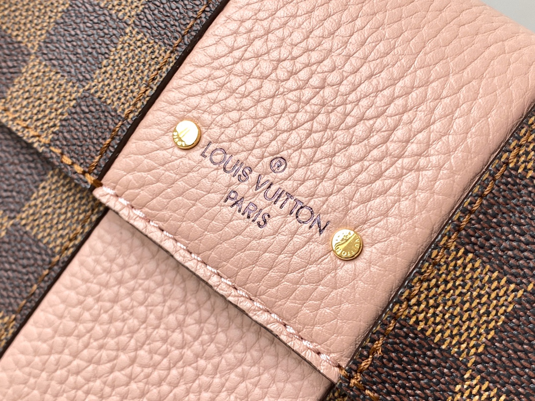 Louis Vuitton Bond Street BB Handbag-24*17*9.5CM