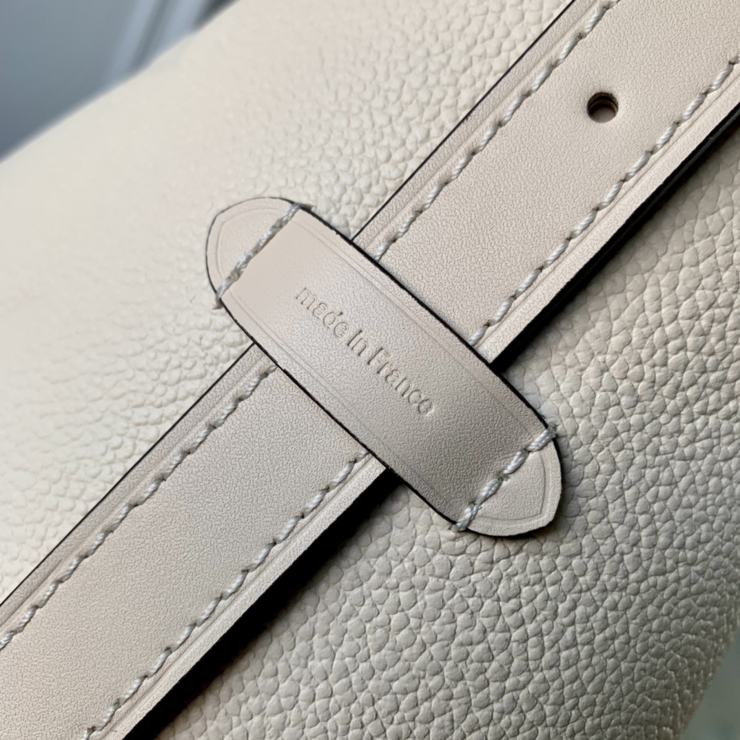 Louis Vuitton CarryAll Bag-M46203-29*24*12CM Louis Vuitton CarryAll Bag-M46203-29*24*12CM