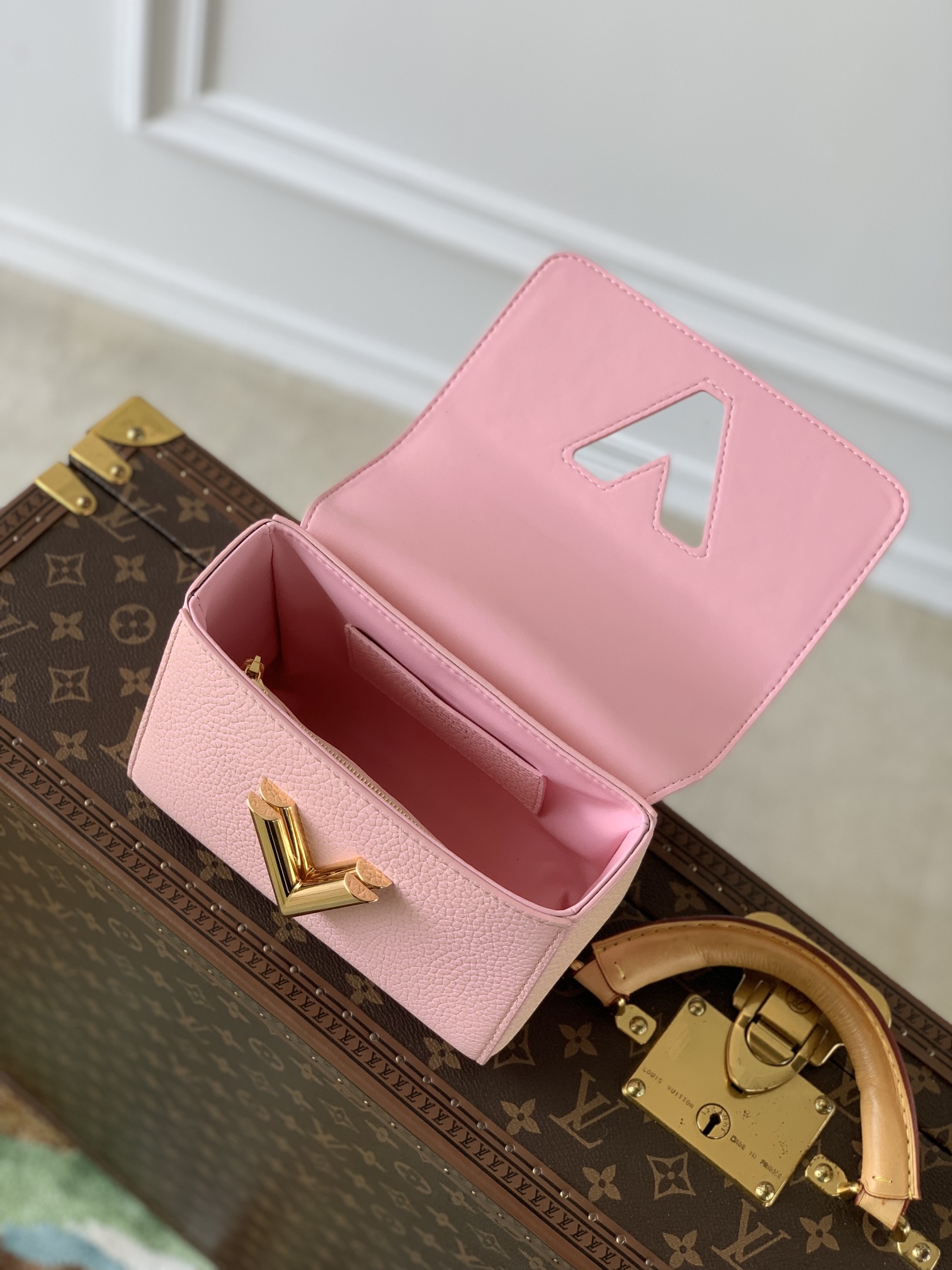 Louis Vuitton Twist -18*13*9CM