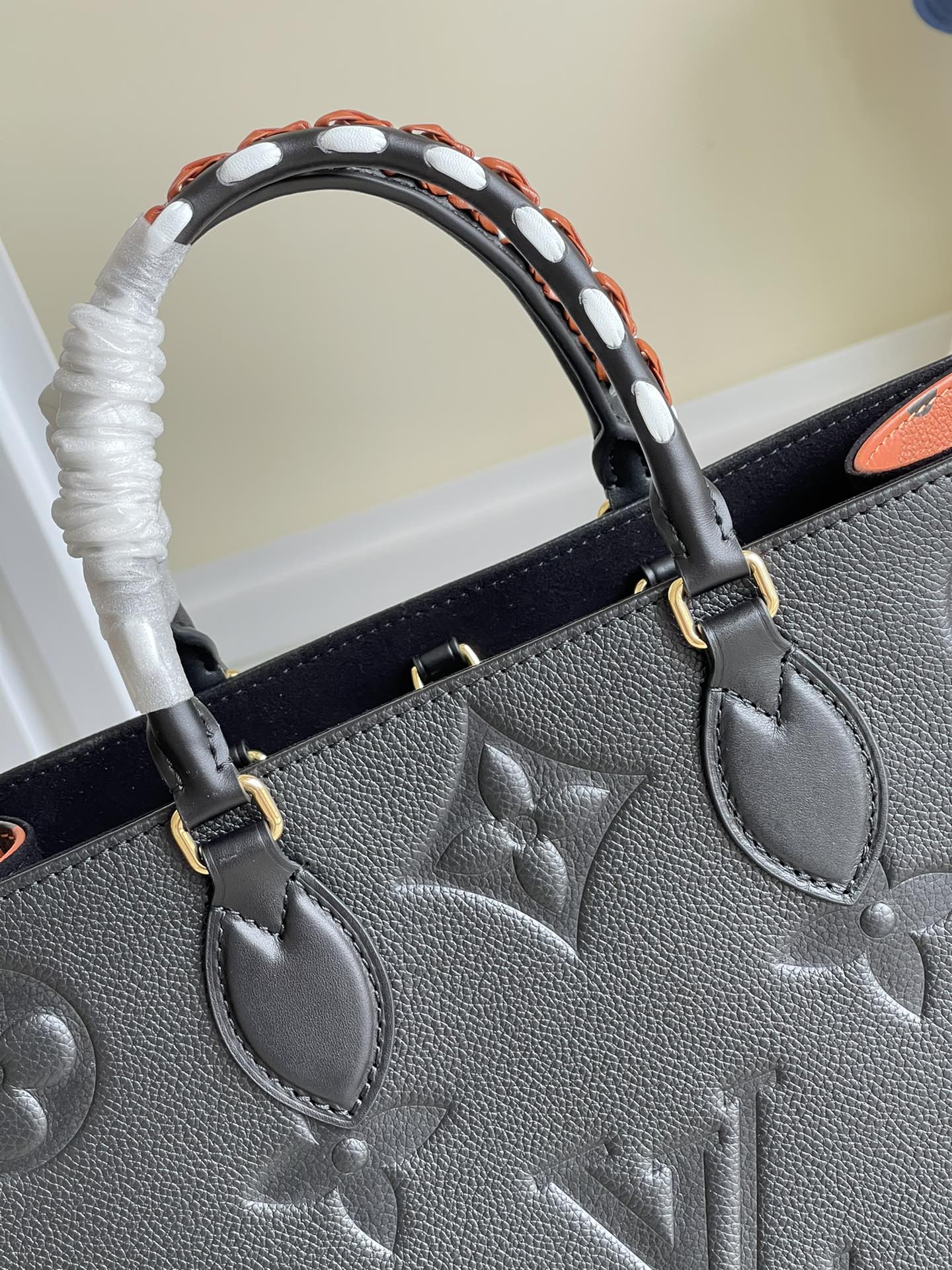 Louis Vuitton Onthego Handbag-35*27*14CM