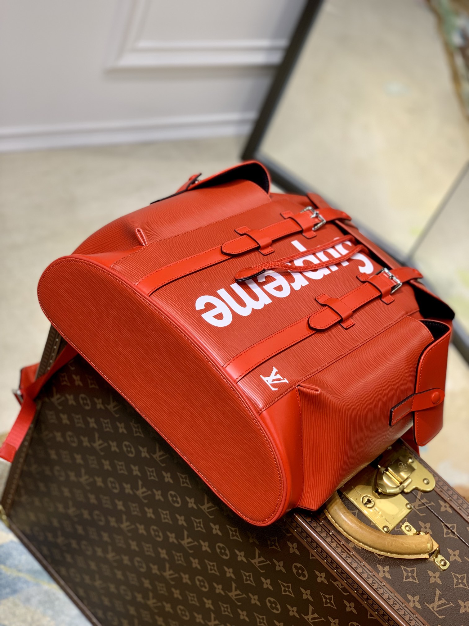 Louis Vuitton SupremeBackpack-M41379-34*13*47CM