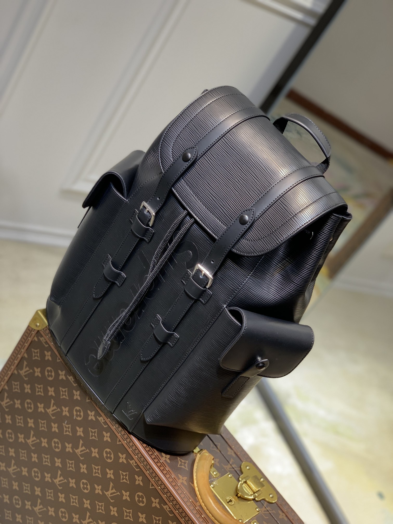 Louis Vuitton SupremeBackpack-M41379-34*13*47CM