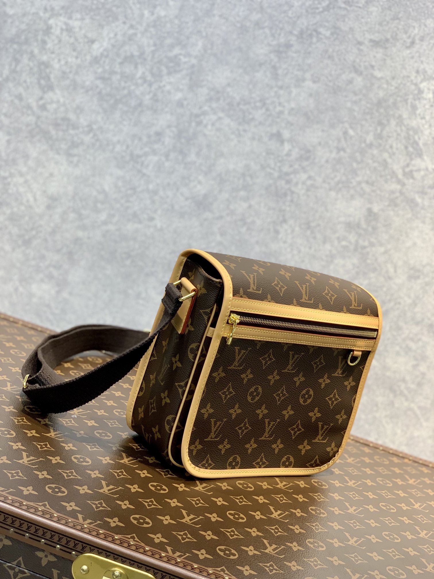 Louis Vuitton M40106 Vintage Bag-25×9×21CM
