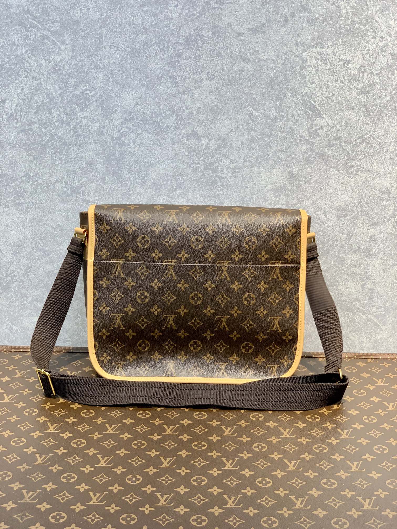 Louis Vuitton M40105 Vintage Bag-34×9.5×26CM