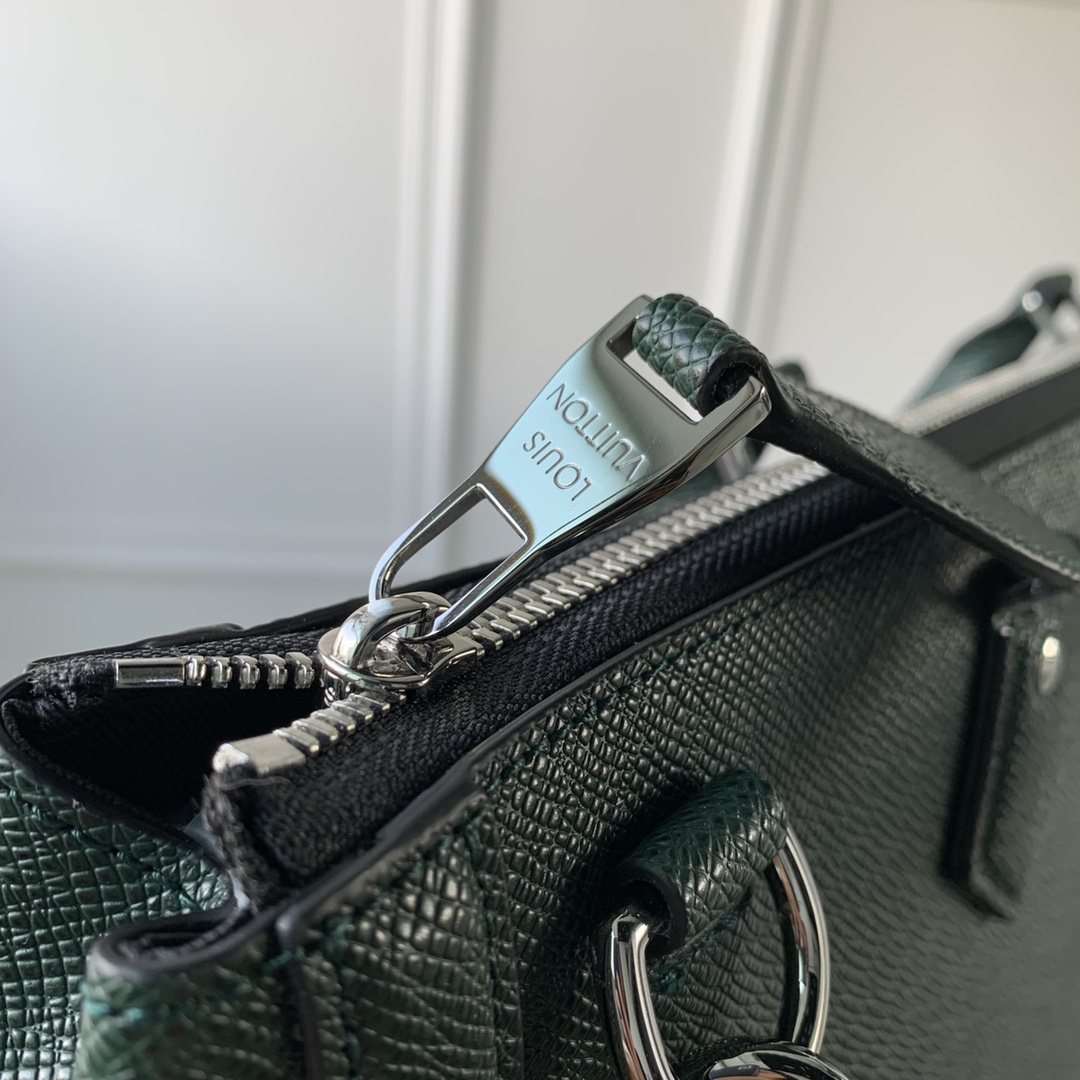 Louis Vuitton Slim Briefcase-40 x 29 x 4CM
