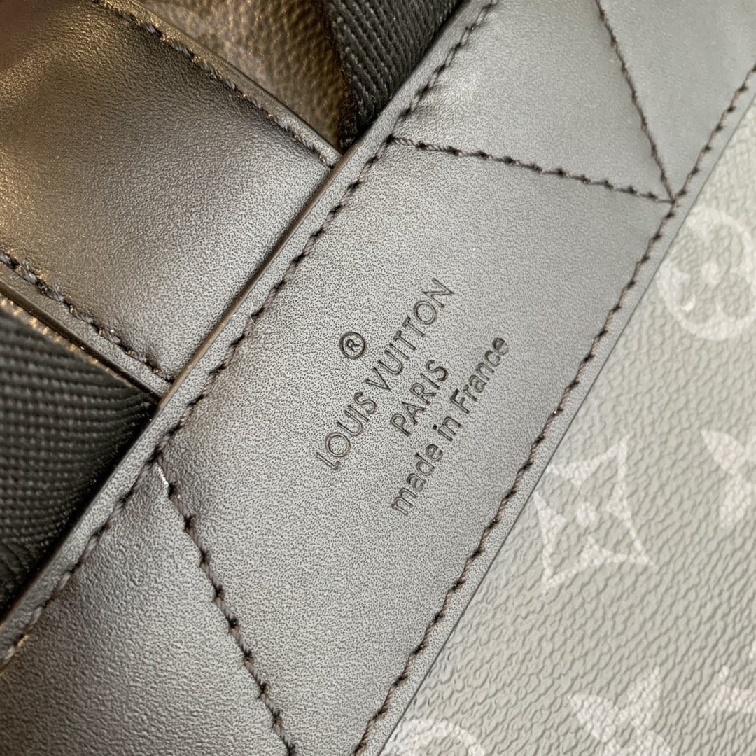 Louis Vuitton M45913 Saumur Backpack-27*42*13CM