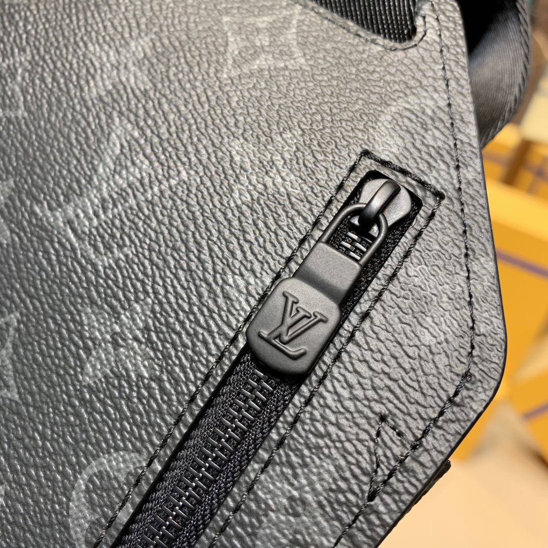 Louis Vuitton M45912 Saumur Crossboby Bag-13*18*3.5CM Louis Vuitton M45912 Saumur Crossboby Bag-13*18*3.5CM