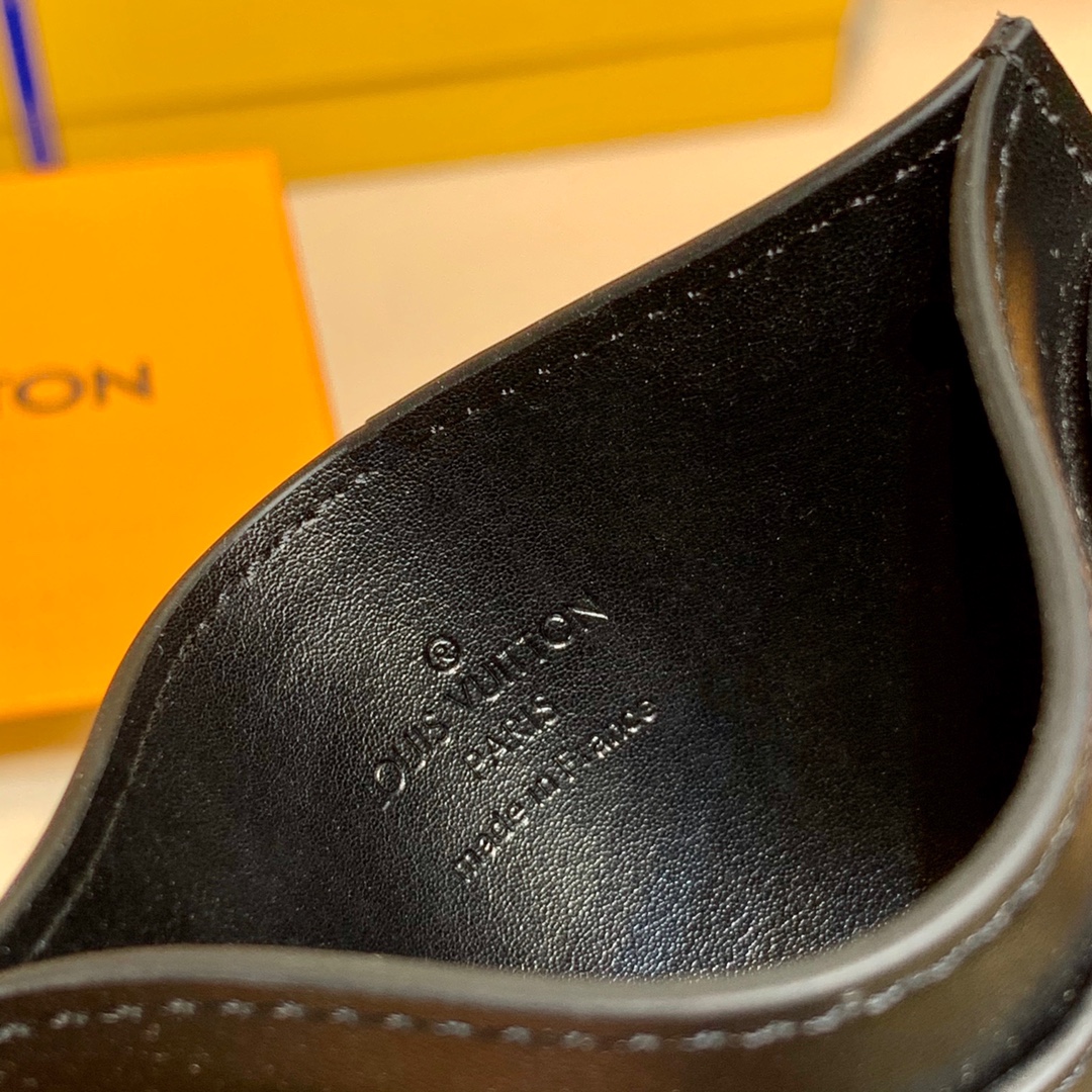 Louis Vuitton M62170 Wallet-11*7*1.5CM
