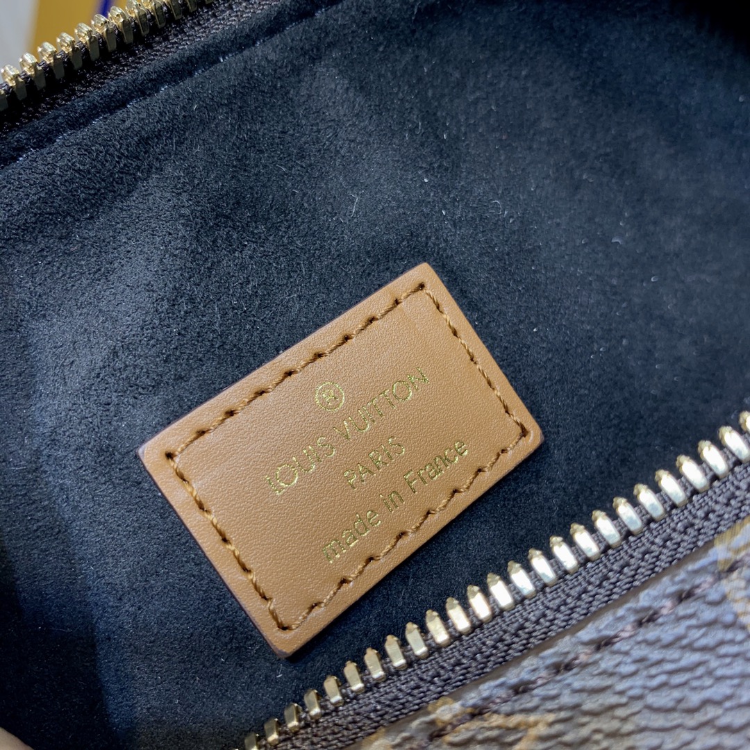 Louis Vuitton M46311 Vintage Marel Bag-38*30*10CM