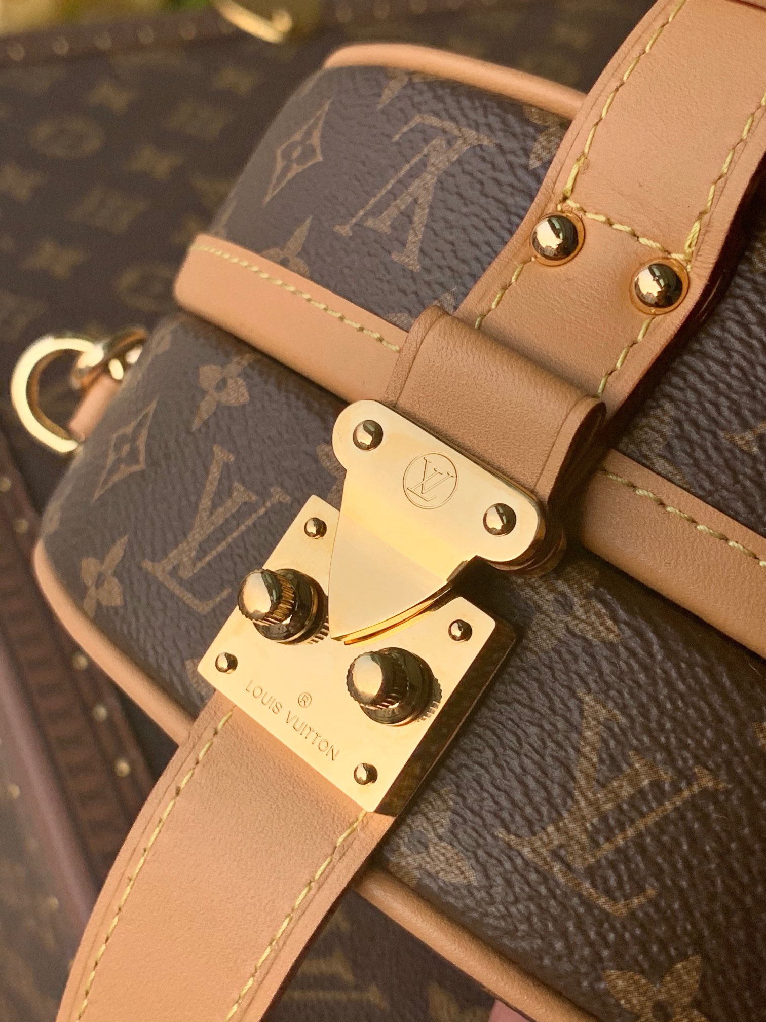 Louis Vuitton Petite Boite Chapeau-18*17*7CM