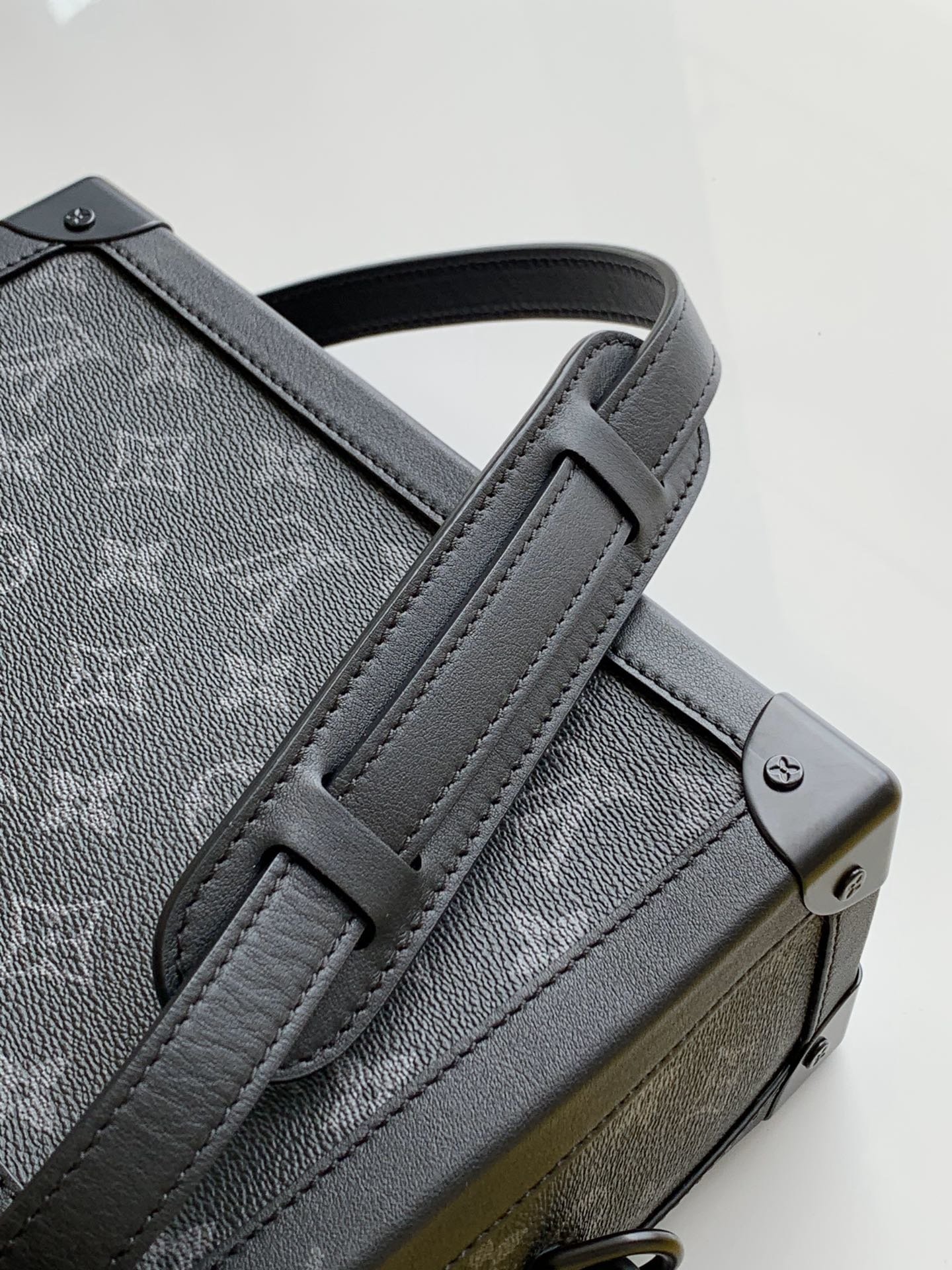 Louis Vuitton Soft Trunk-25x17x9.5M