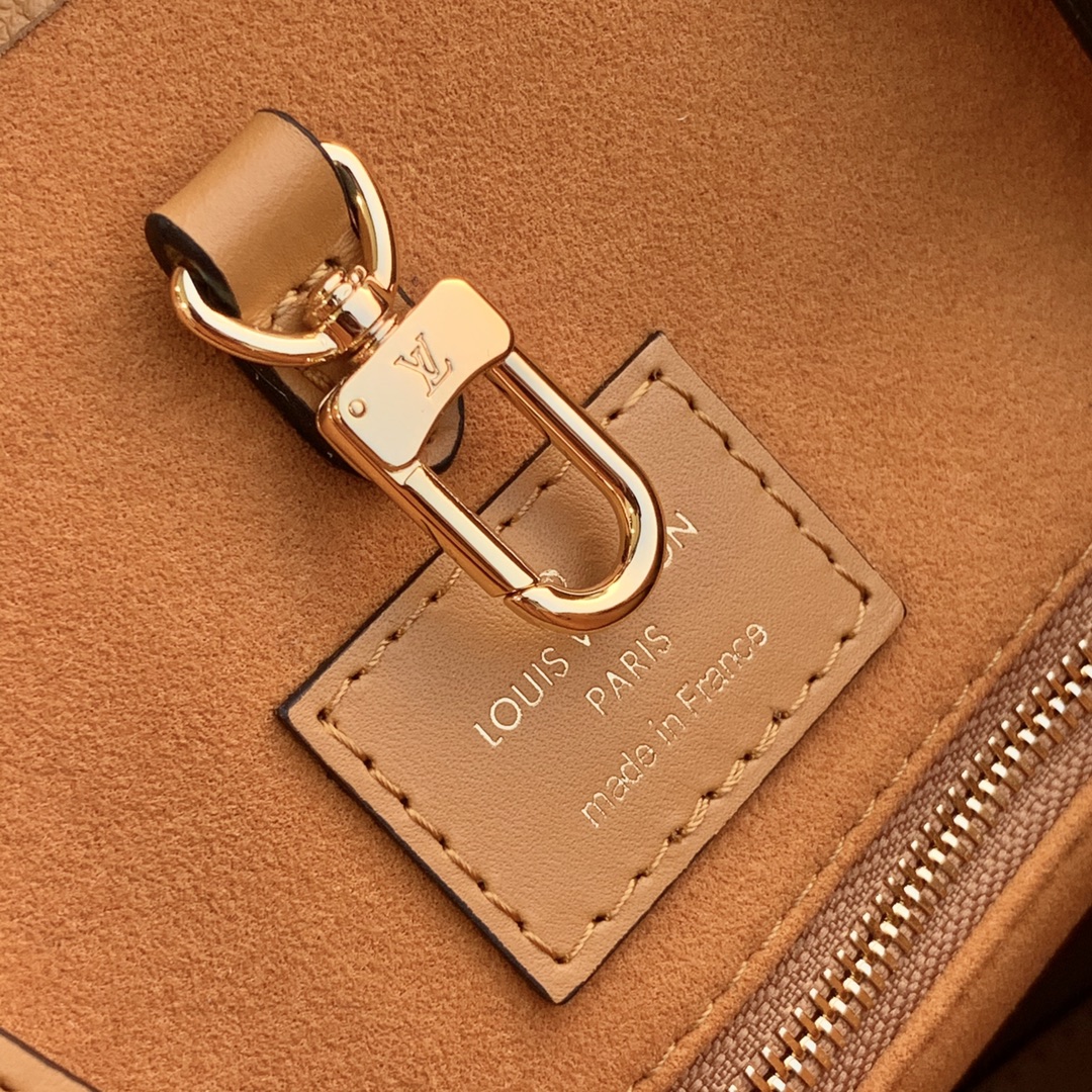 Louis Vuitton By The Pooll Onthego Handbag-35*27*14CM