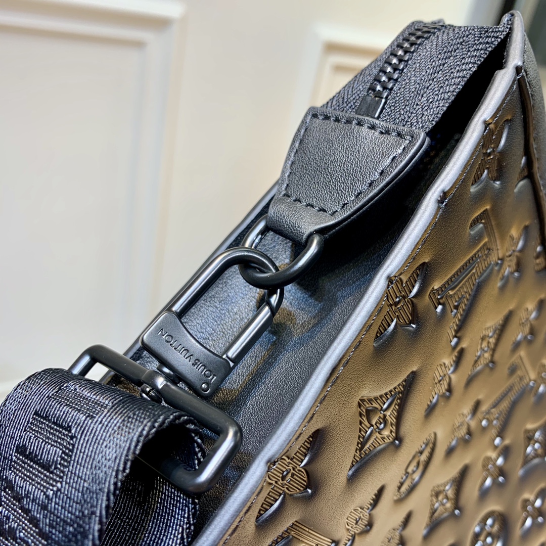Louis Vuitton M81115 Gaston Wearable Wallet -22*14.5*4.5M