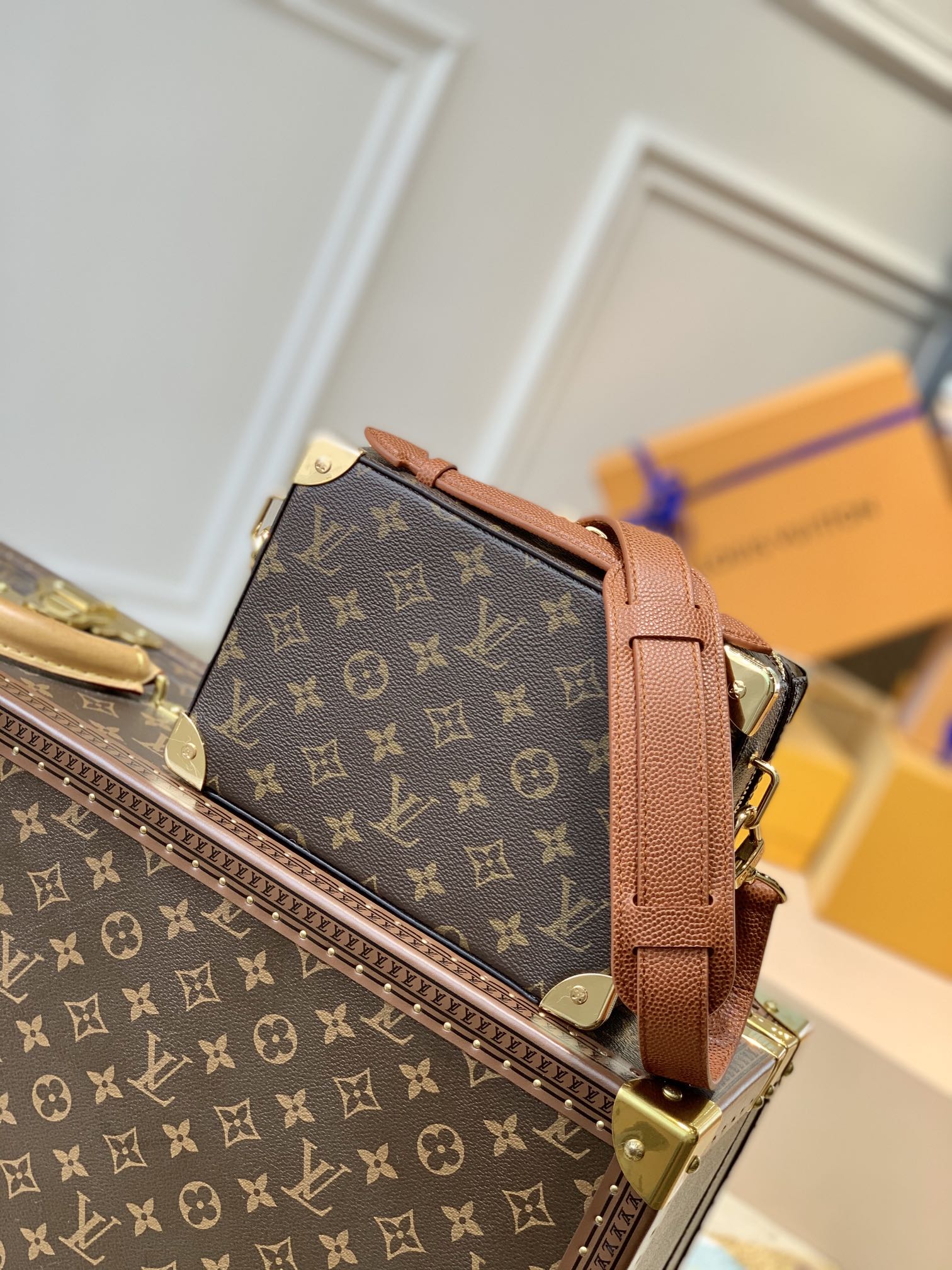 Louis Vuitton NBA Handle Trunk-21.5*15* 7M Louis Vuitton NBA Handle Trunk-21.5*15* 7M