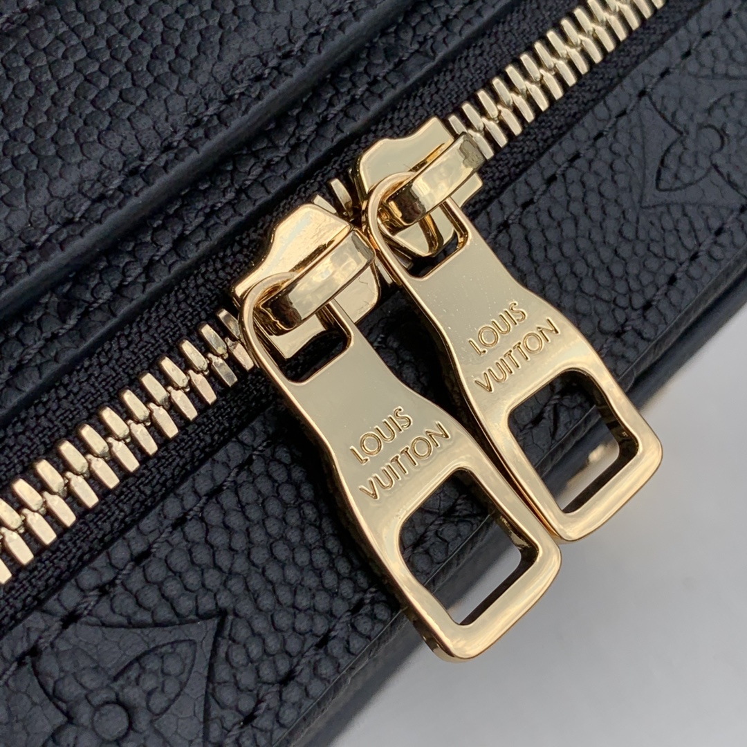 Louis Vuitton NBA Handle Trunk-21.5*15* 7M Louis Vuitton NBA Handle Trunk-21.5*15* 7M