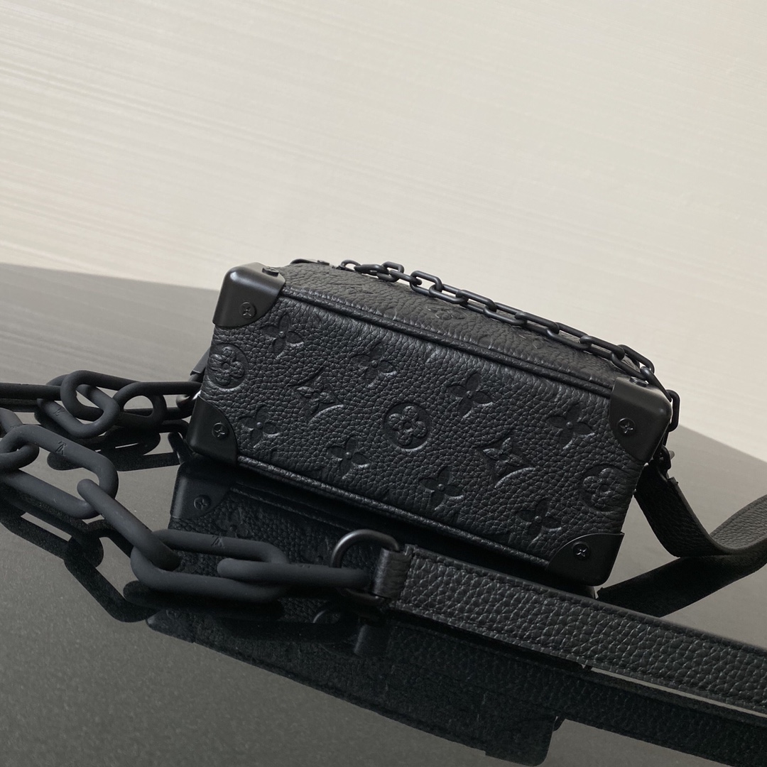 Louis Vuitton Mini Soft Trunk M80033-18.5 x13x8CM