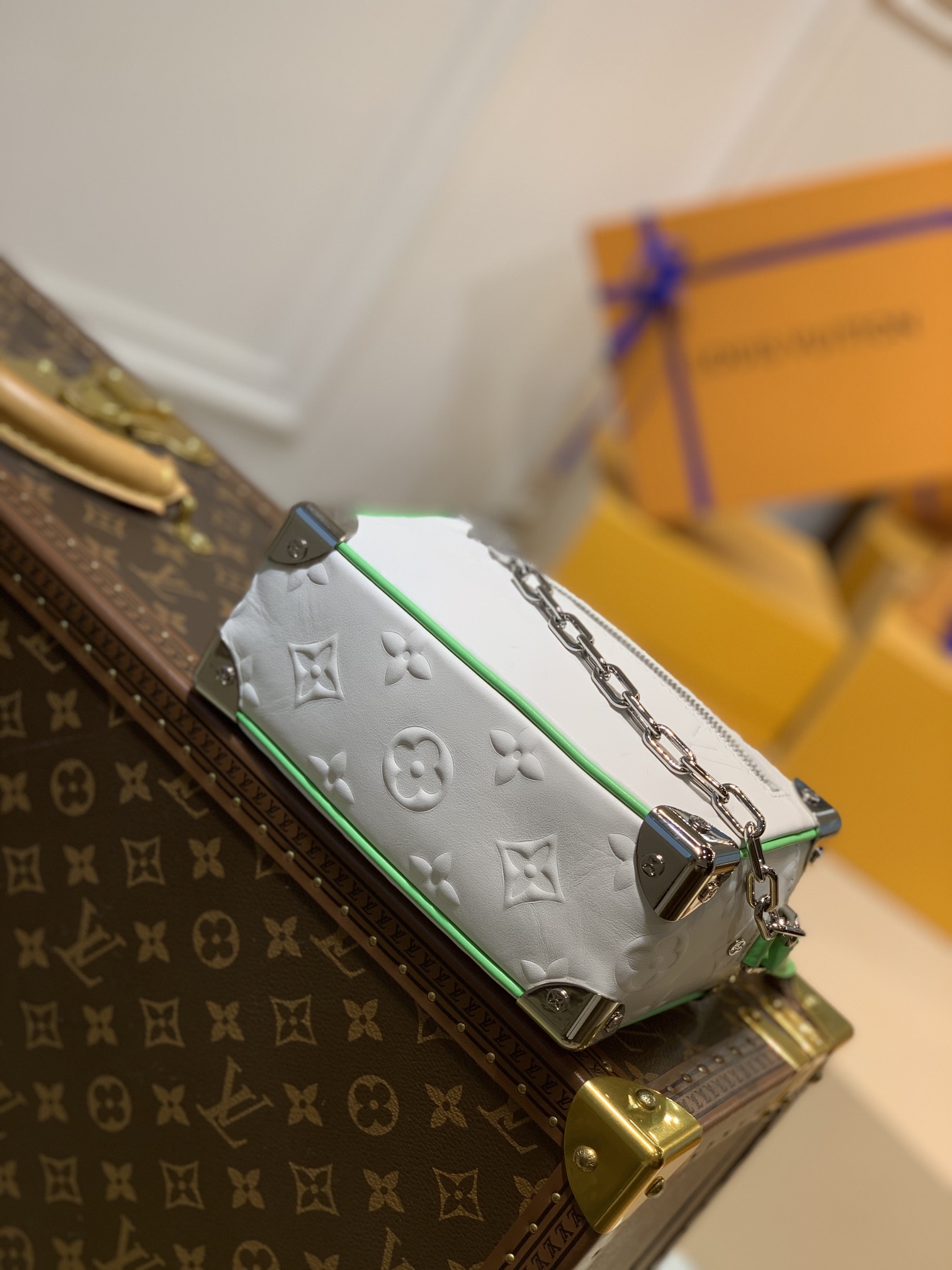 Louis Vuitton Mini Soft Trunk M80033-18.5 x13x8CM