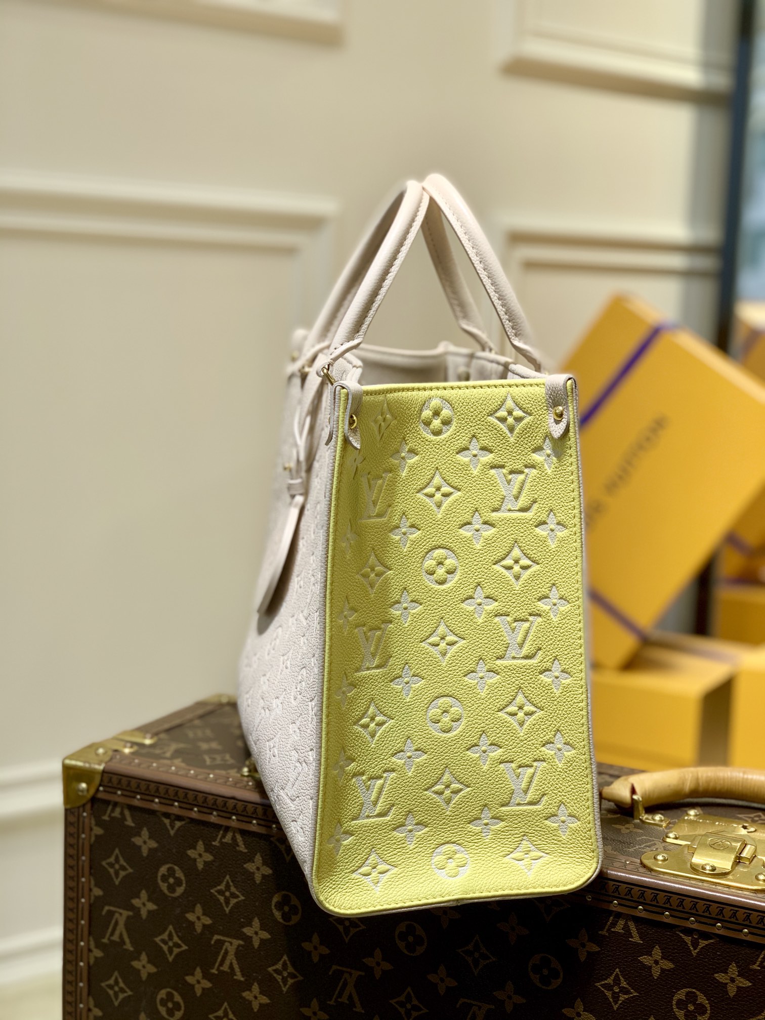 Louis Vuitton Spring in the City Onthego Handbag-35*27*14CM