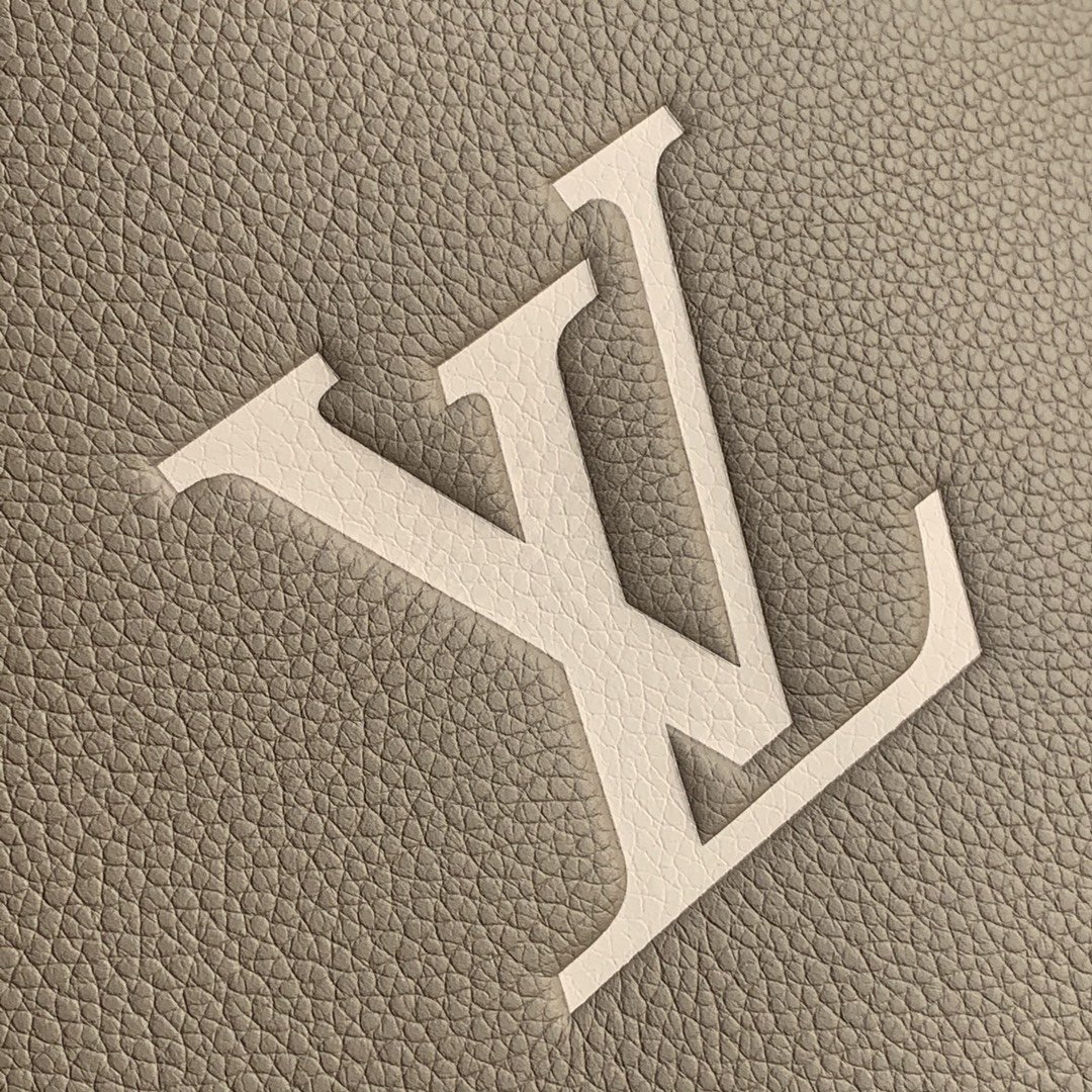 Louis Vuitton Small Onthego Handbag-35*28*15CM