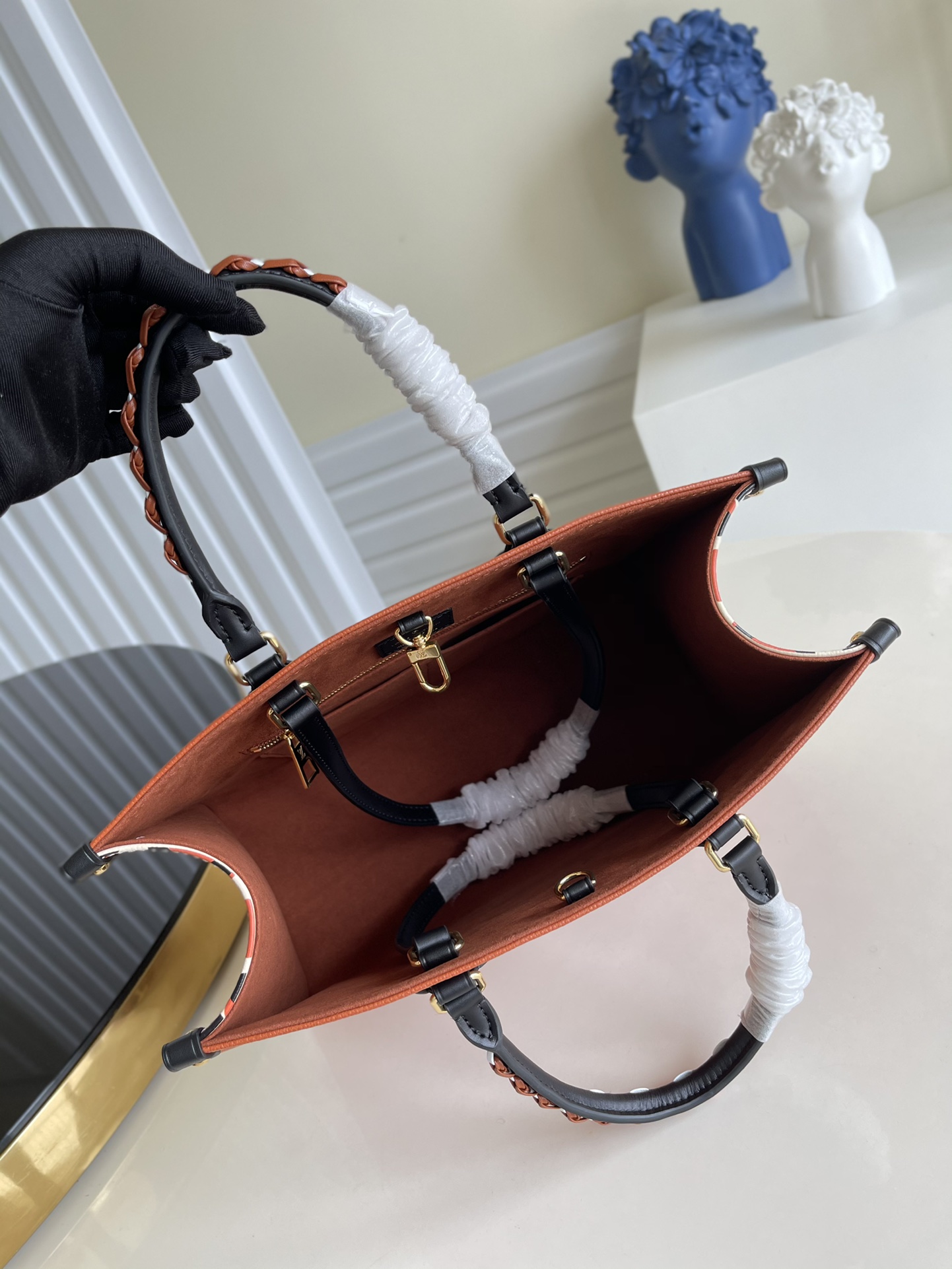 Louis Vuitton Small Onthego Handbag-35*28*15CM