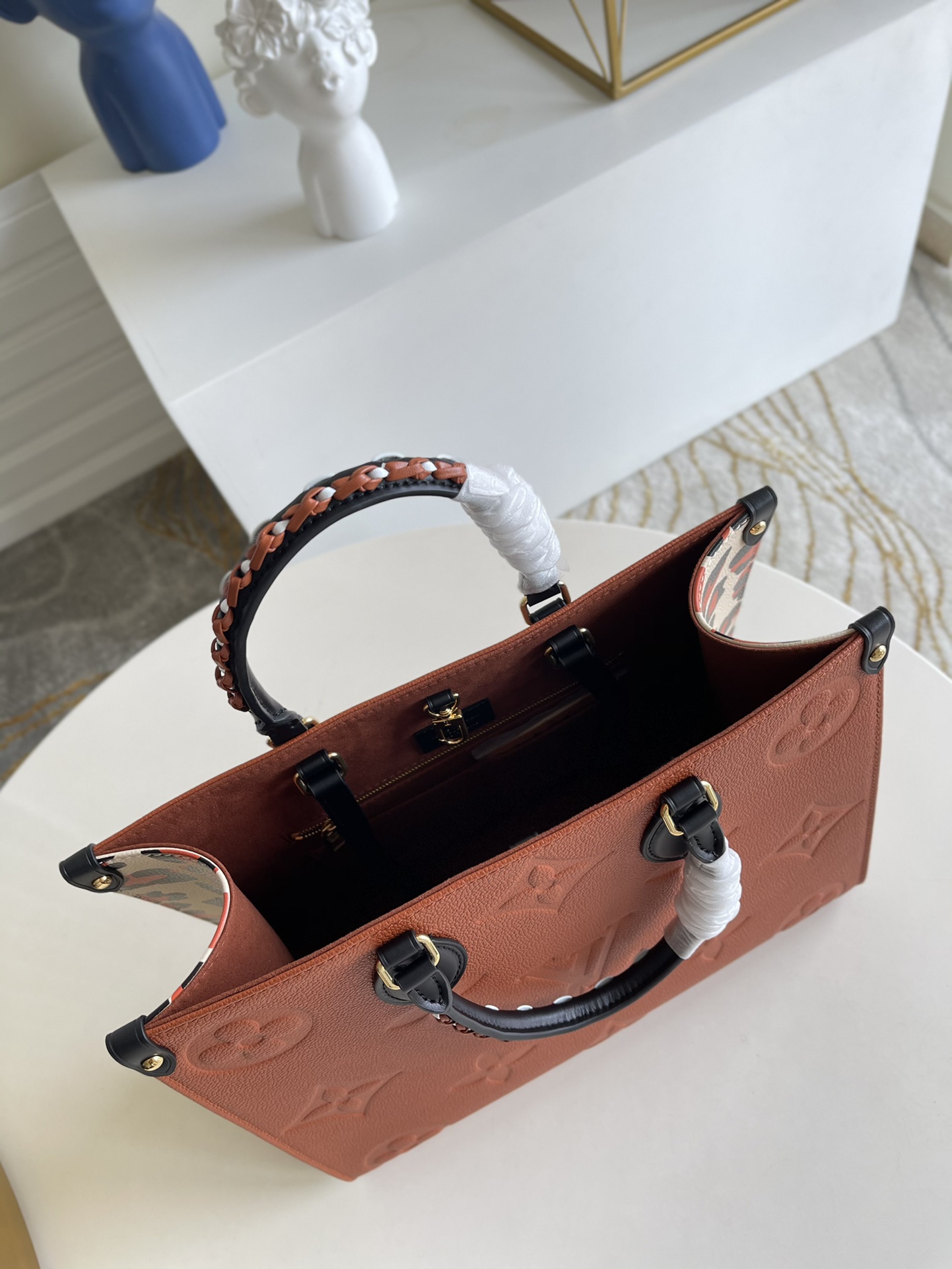 Louis Vuitton Small Onthego Handbag-35*28*15CM