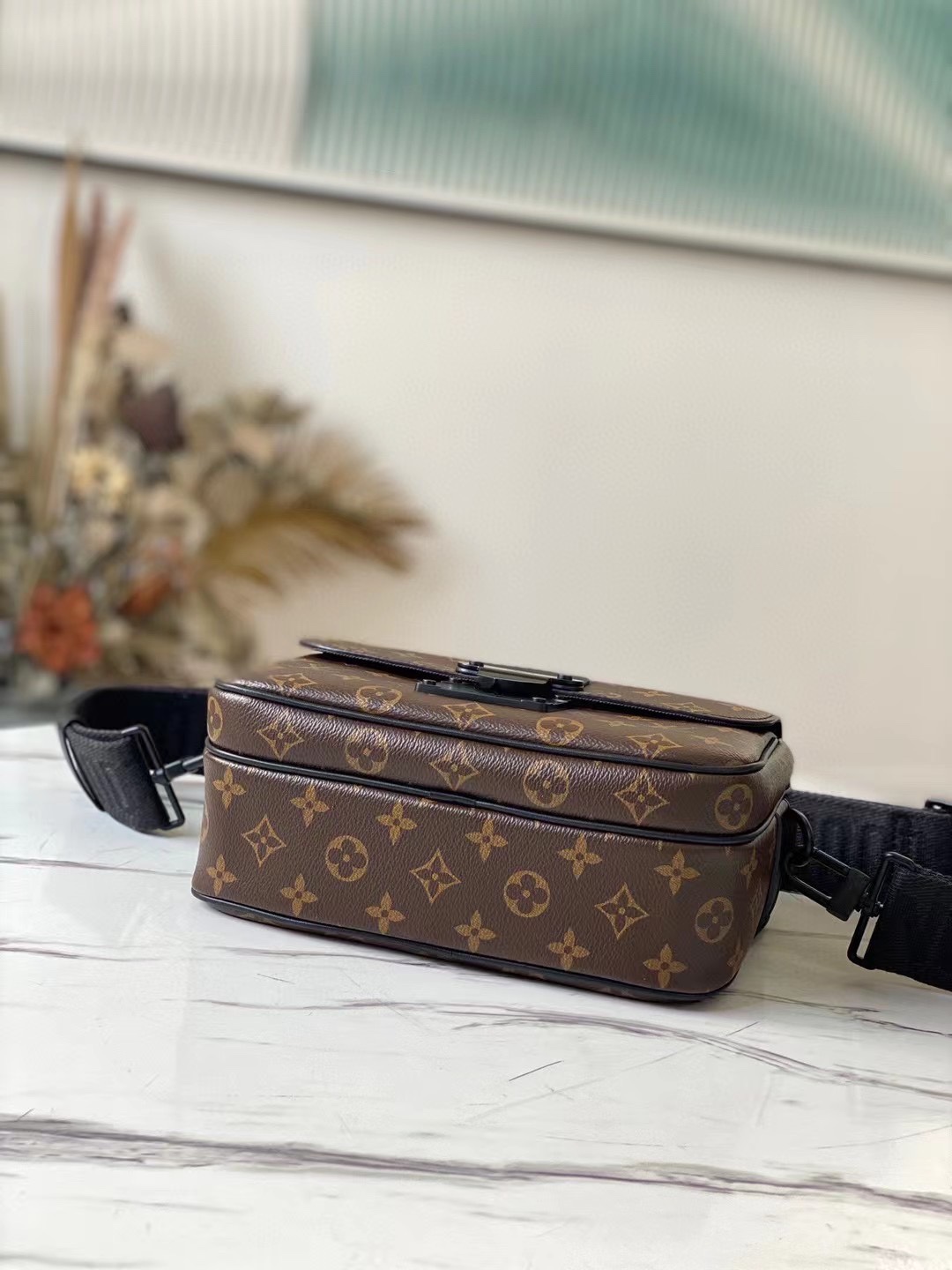 Louis Vuitton S Lock Bag-M45806-22*18*8CM Louis Vuitton S Lock Bag-M45806-22*18*8CM