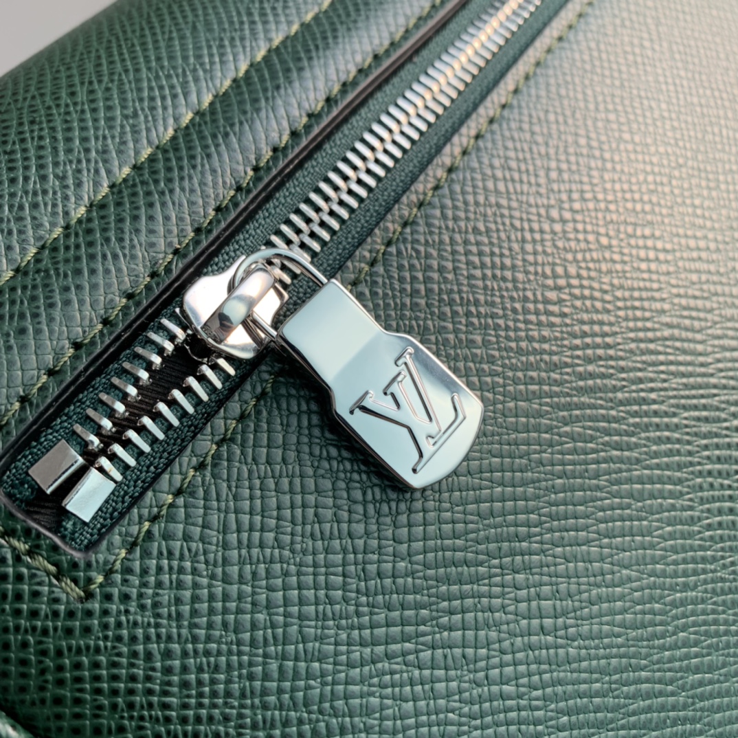 Louis Vuitton District Messenger Bag-M46255-26*20*7CM