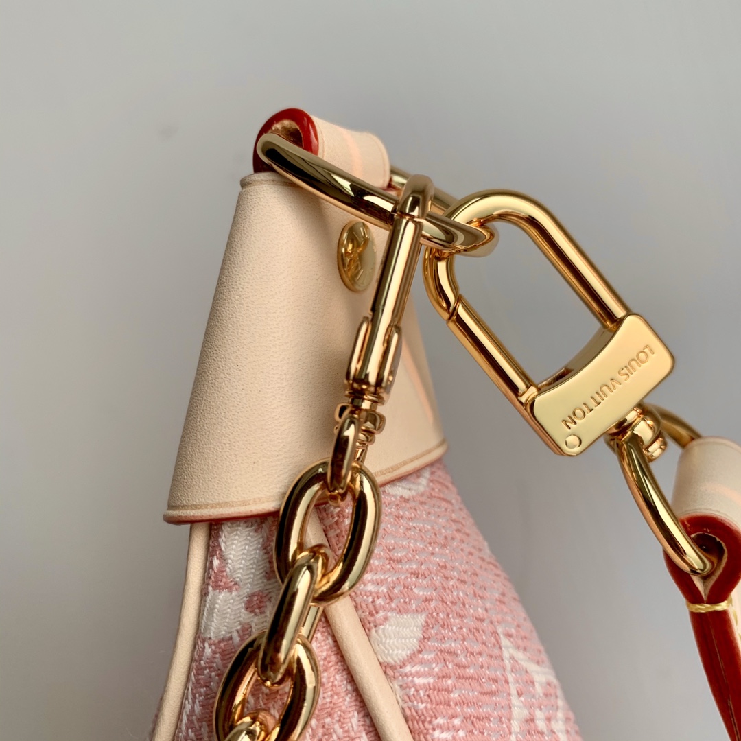 Louis Vuitton Loop Handbags-M810981-23*13*6CM