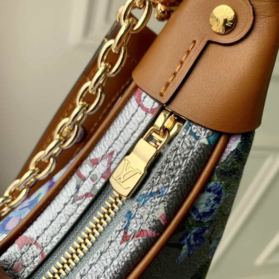 Louis Vuitton Loop Handbags-M810981-23*13*6CM