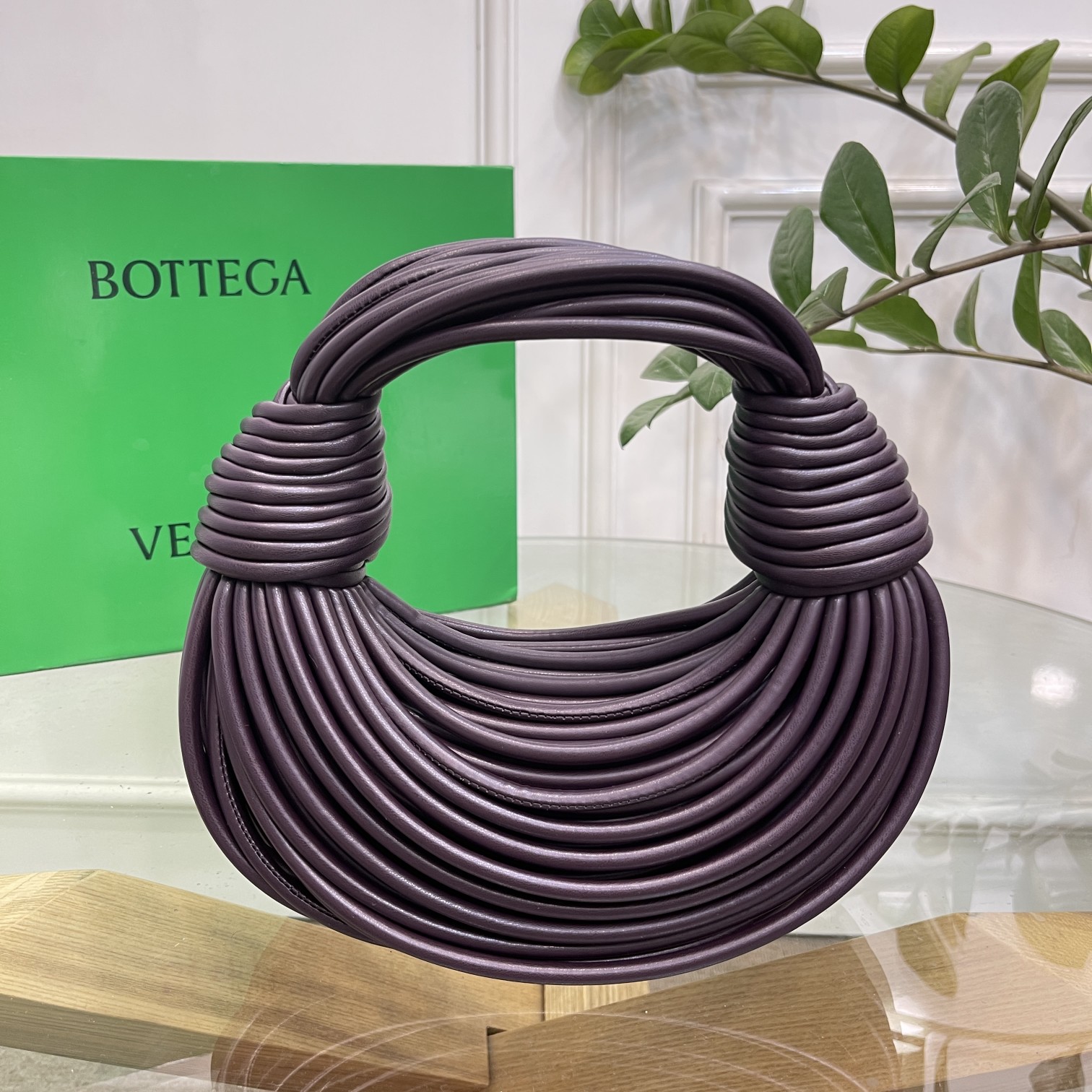 Bottega Jodie-22×6.5×15.5CM