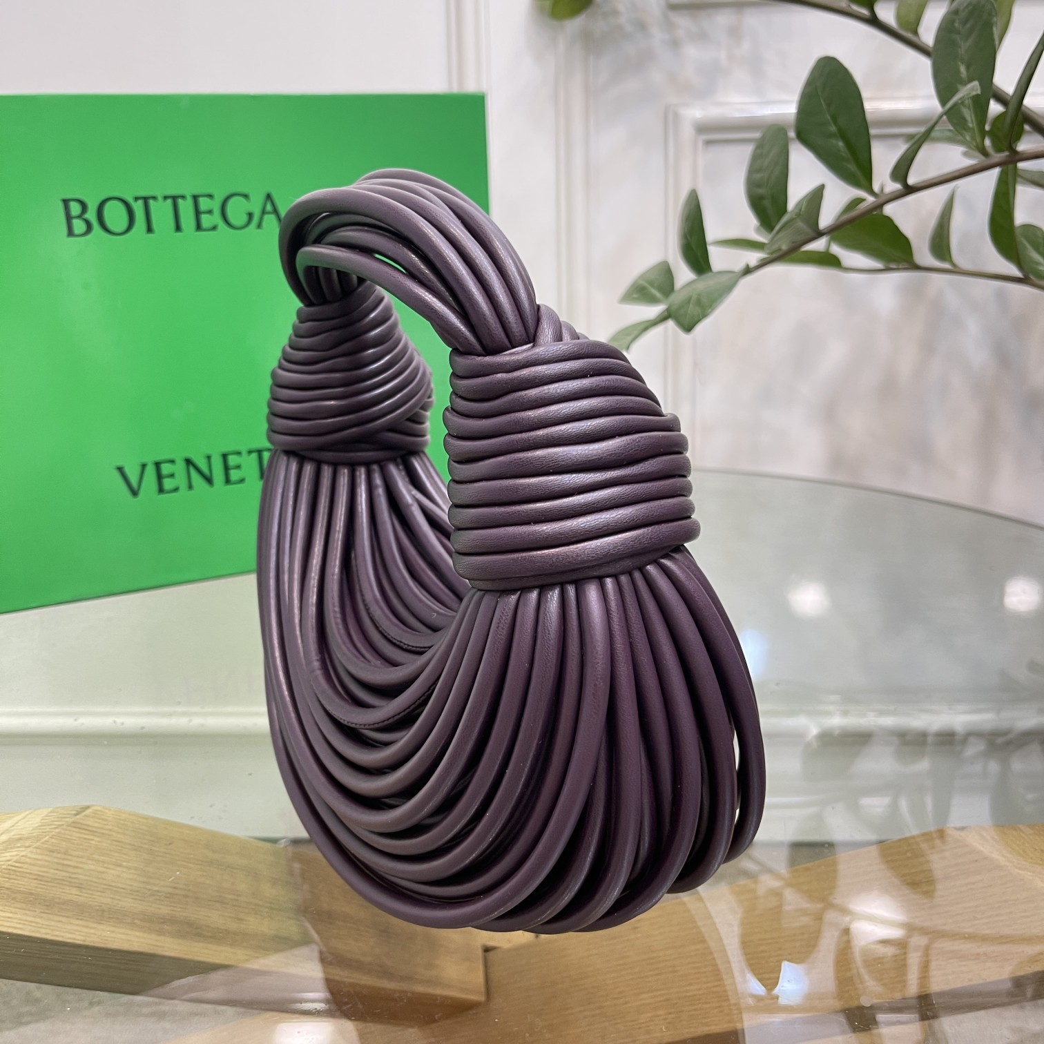 Bottega Jodie-22×6.5×15.5CM