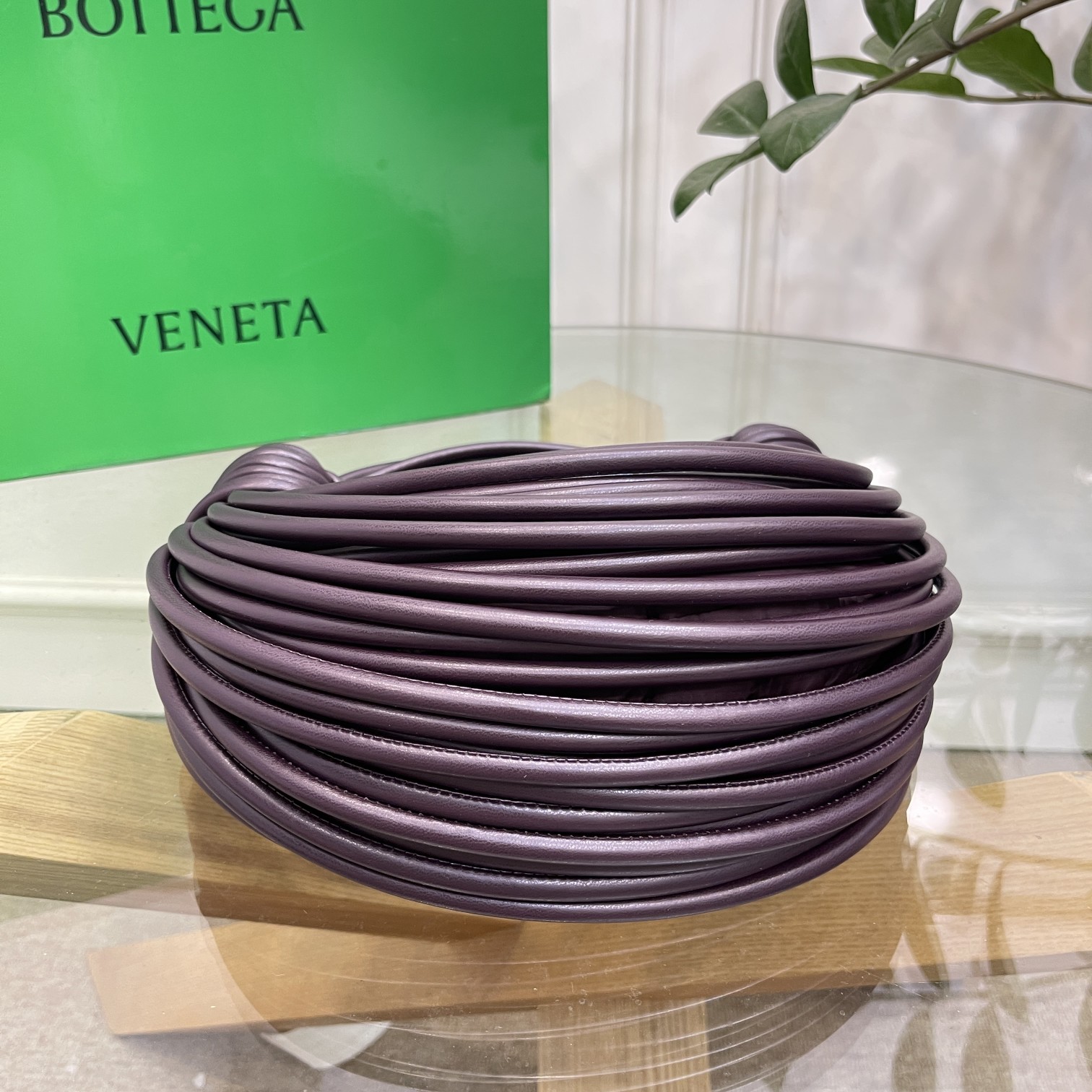 Bottega Jodie-22×6.5×15.5CM