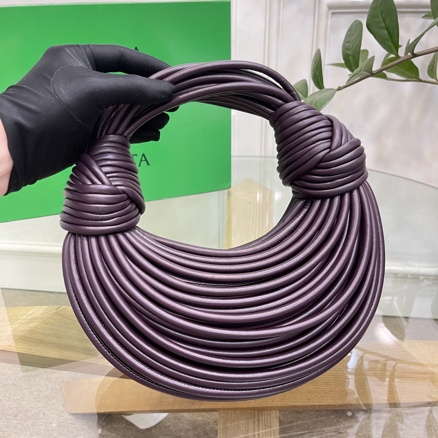 Bottega Jodie-22×6.5×15.5CM