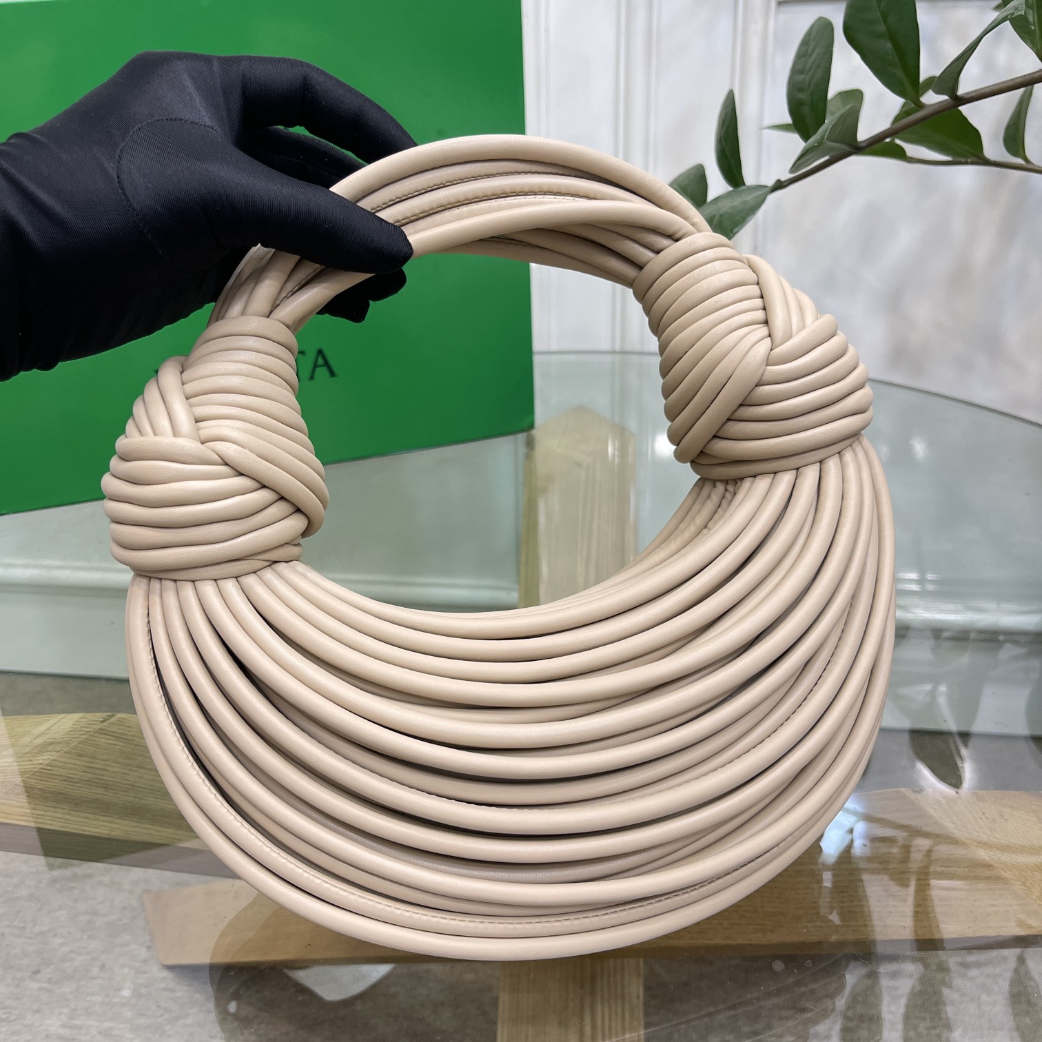 Bottega Jodie-22×6.5×15.5CM