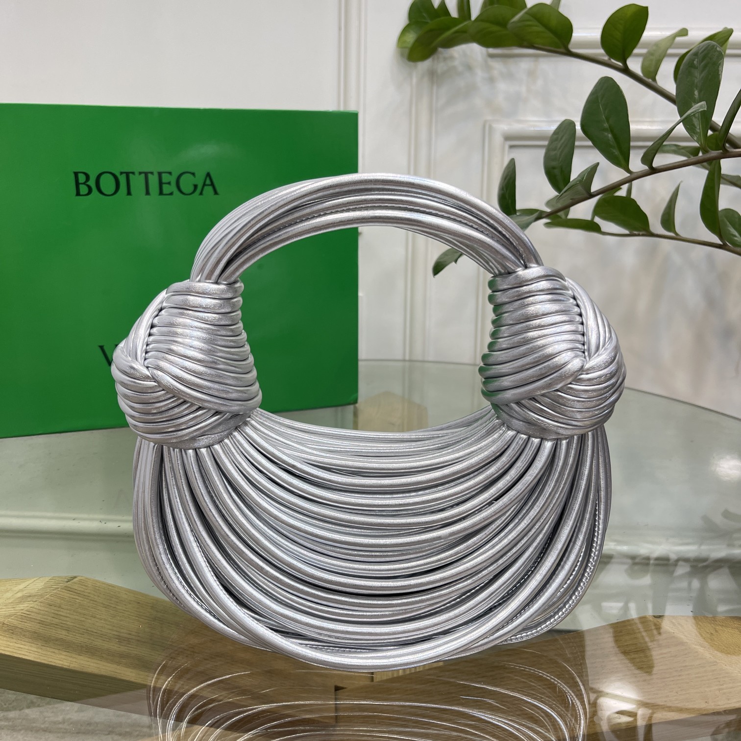 Bottega Jodie-22×6.5×15.5CM