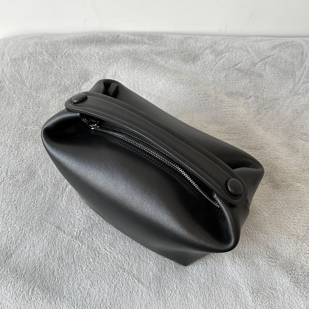 Bottega Veneta The Row Bag-18*13*14CM