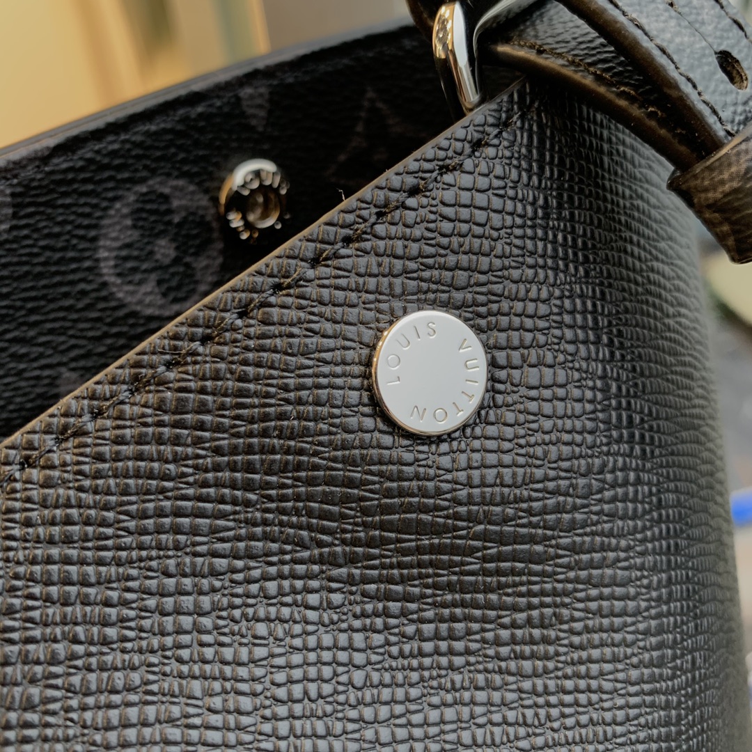 Louis Vuitton M30431 Outdoor -39*35*14.5M Louis Vuitton M30431 Outdoor -39*35*14.5M