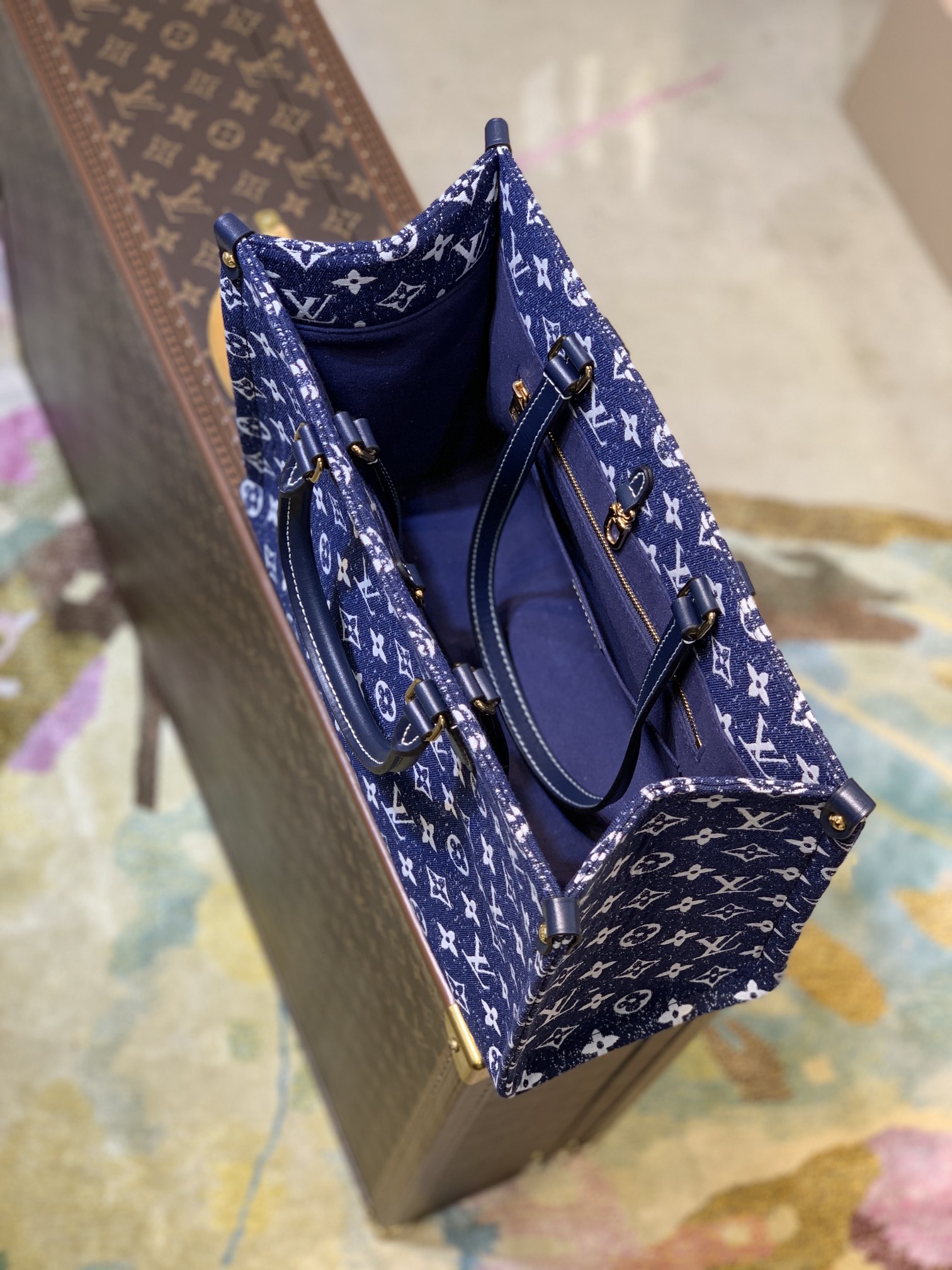 Louis Vuitton Onthego Handbag-35*27*14CM