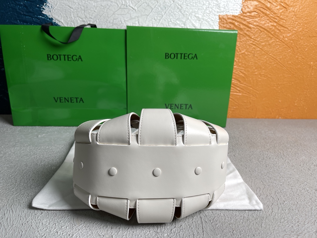 Bottega VenetaTote-25*15*10CM