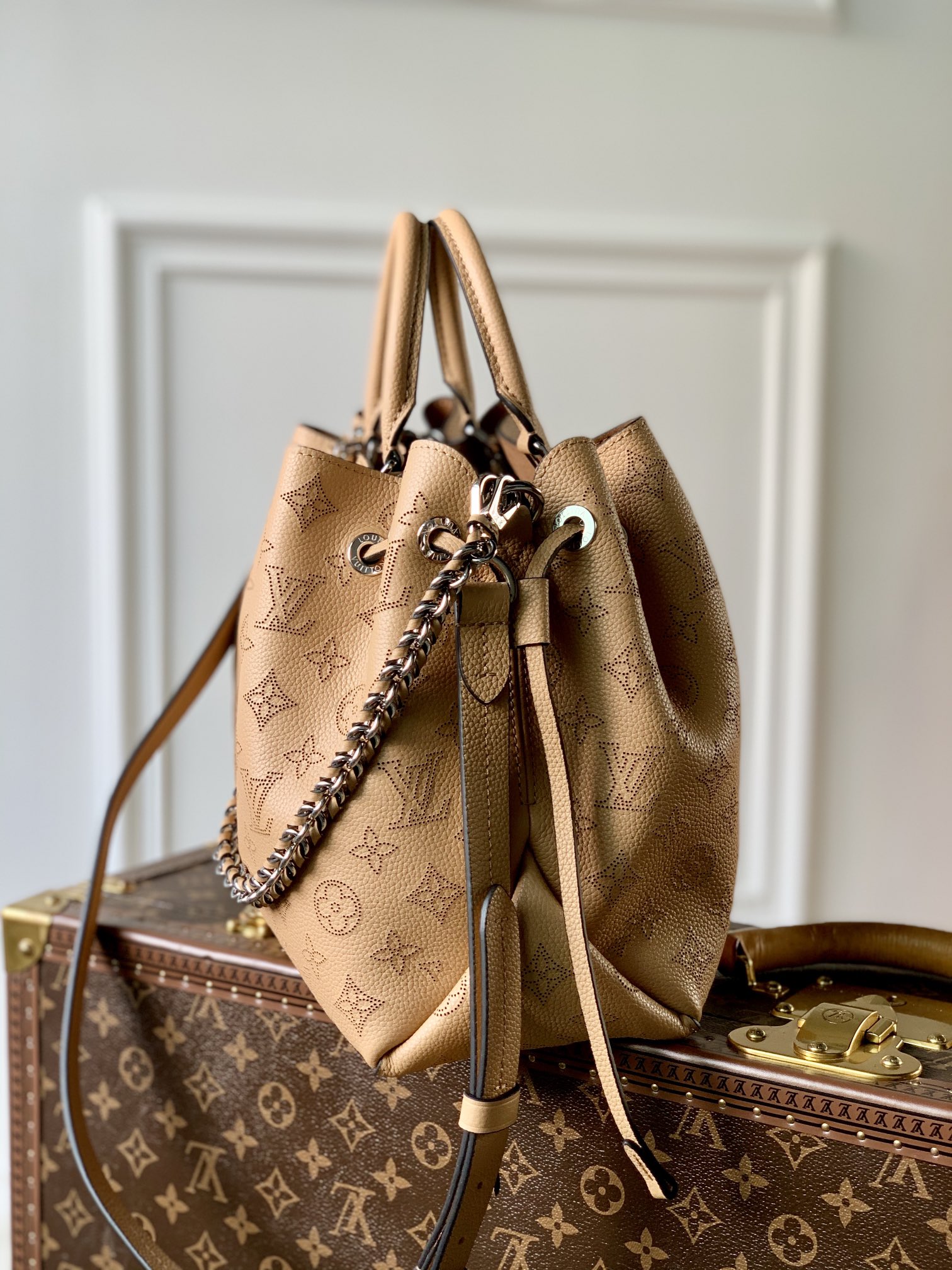 Louis Vuitton Bella Tote Bag-32*23*13CM
