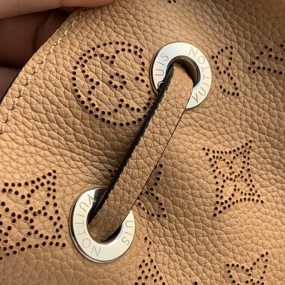 Louis Vuitton Bella Tote Bag-32*23*13CM
