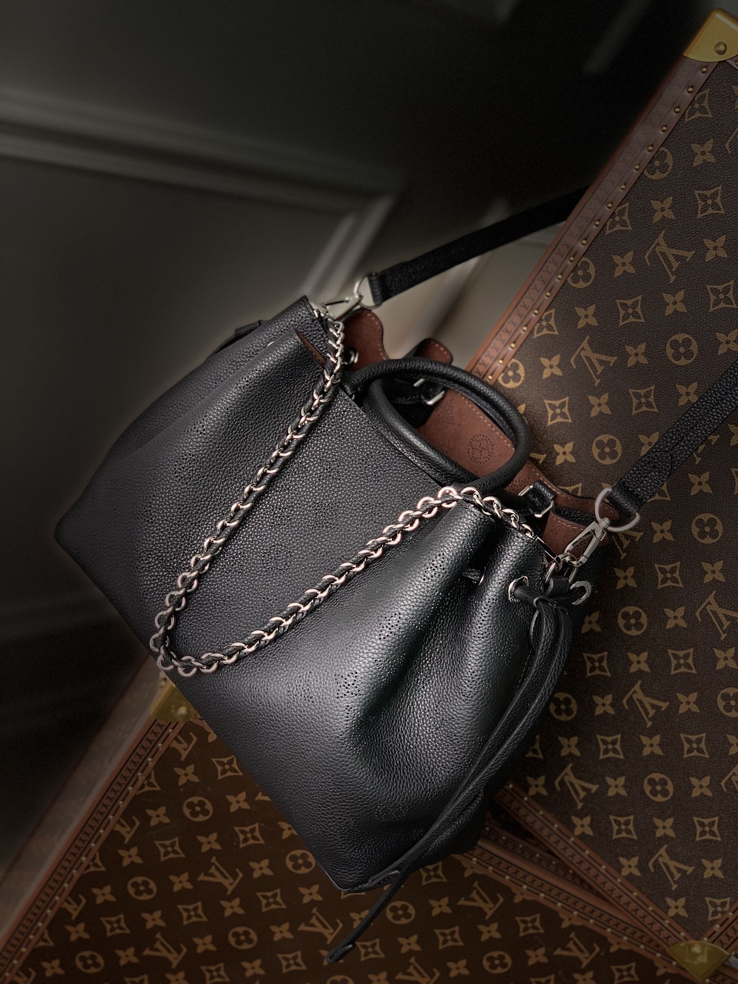 Louis Vuitton Bella Tote Bag-32*23*13CM