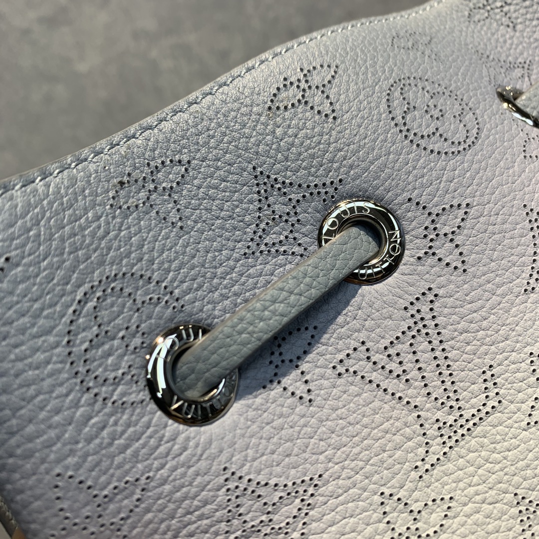 Louis Vuitton Bella Tote Bag-19 x 22 x 14CM