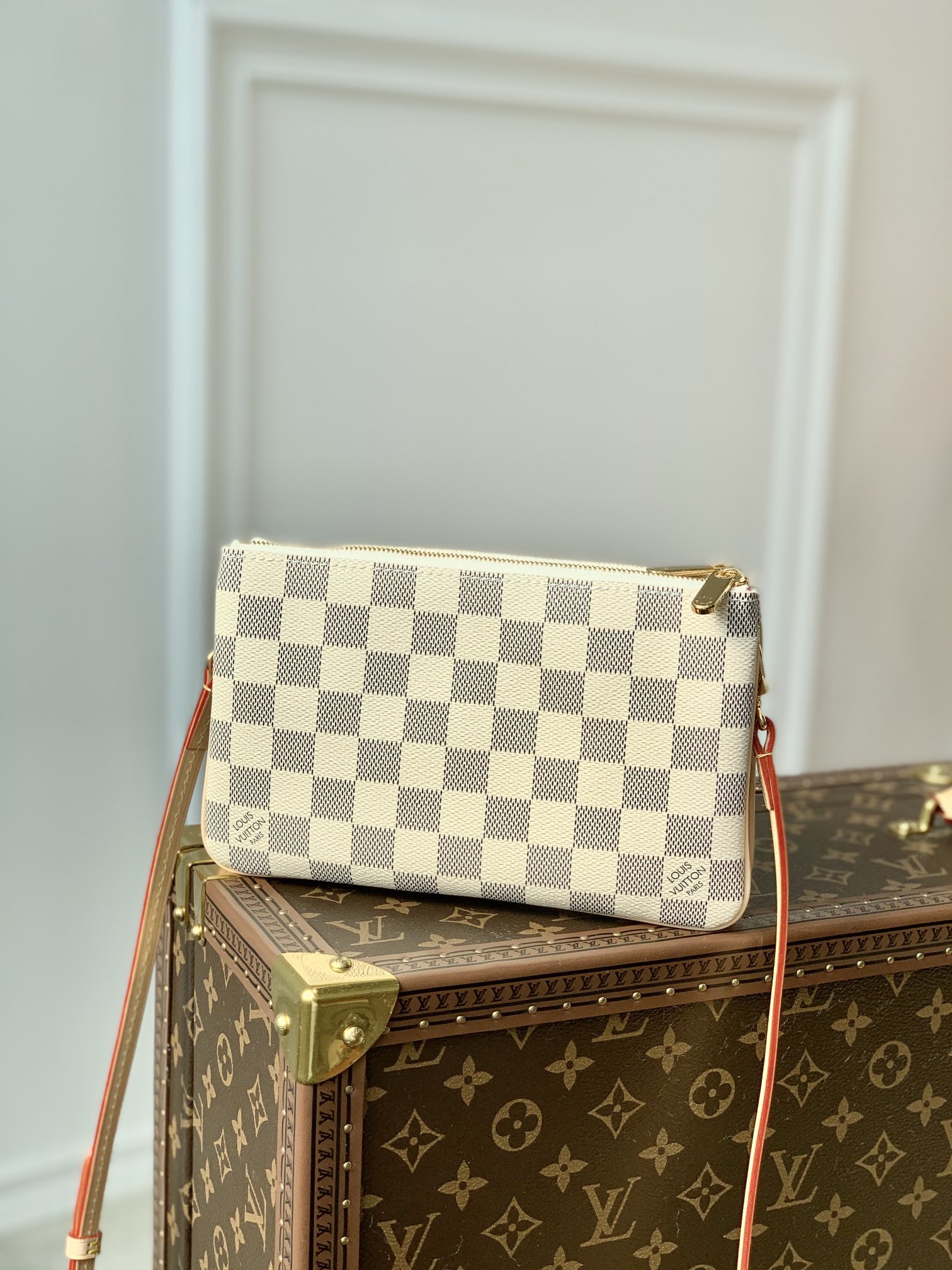 Louis Vuitton M80084 Pochette Double Zip Bag -20*12.5*3CM Louis Vuitton M80084 Pochette Double Zip Bag -20*12.5*3CM