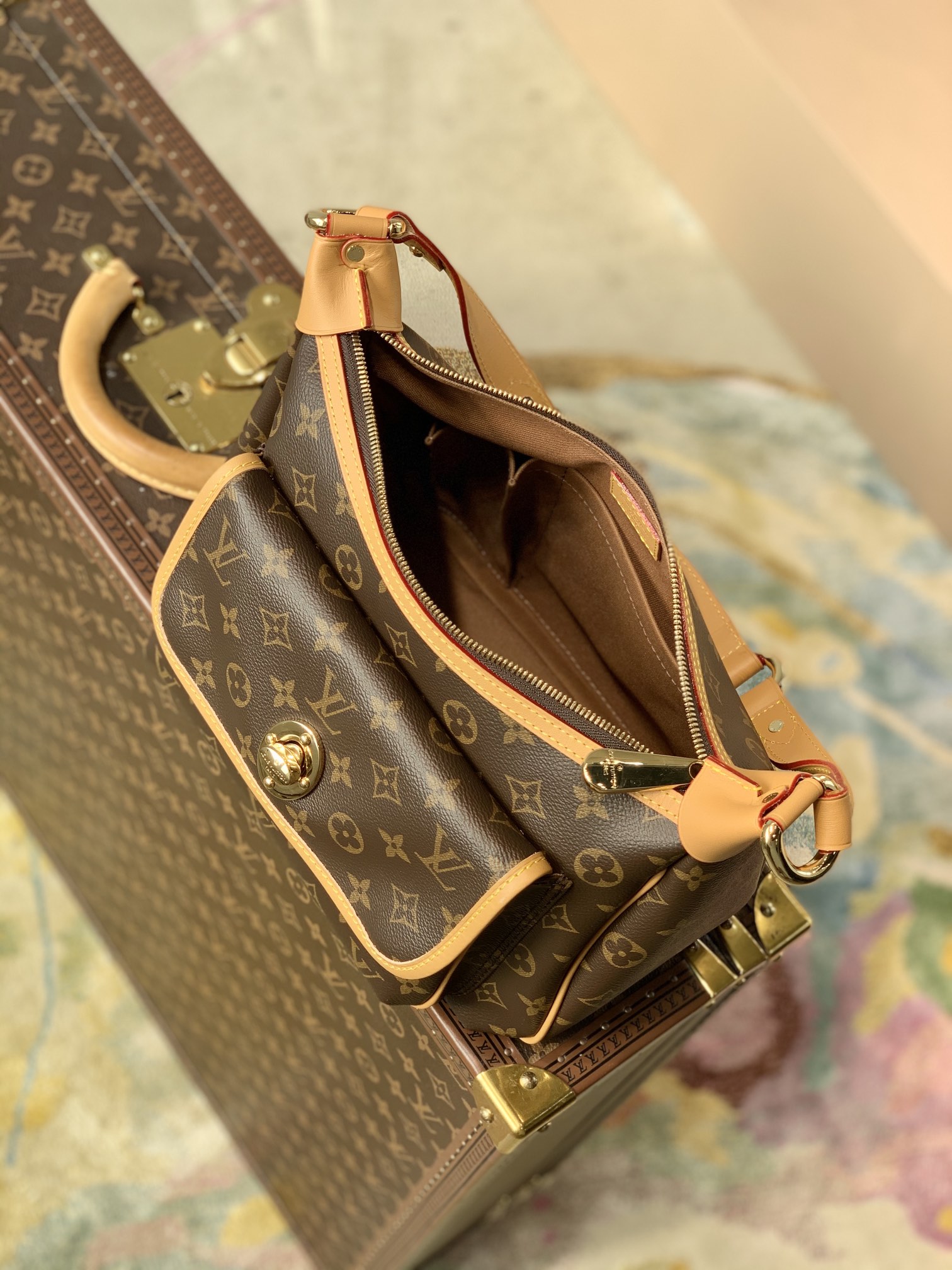Louis Vuitton Monogram Tikal GM – M40077-30*20*17CM