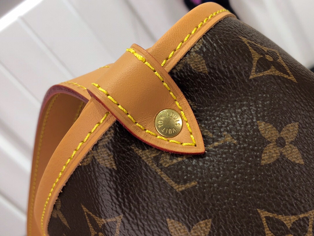 Louis Vuitton Saumur Bag-M40710 -28x11x20CM
