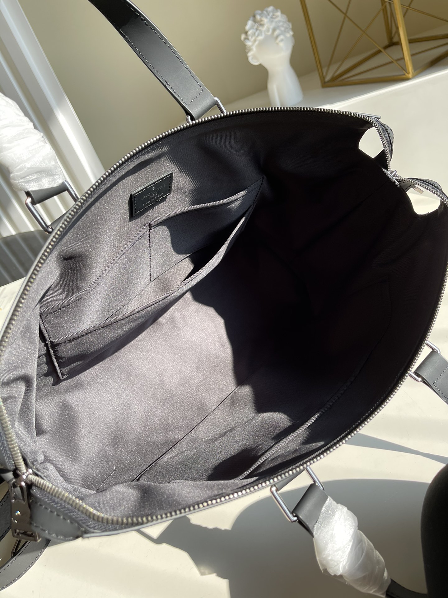 Louis Vuitton Briefcase Explorer Handbags-39*30*10 CM