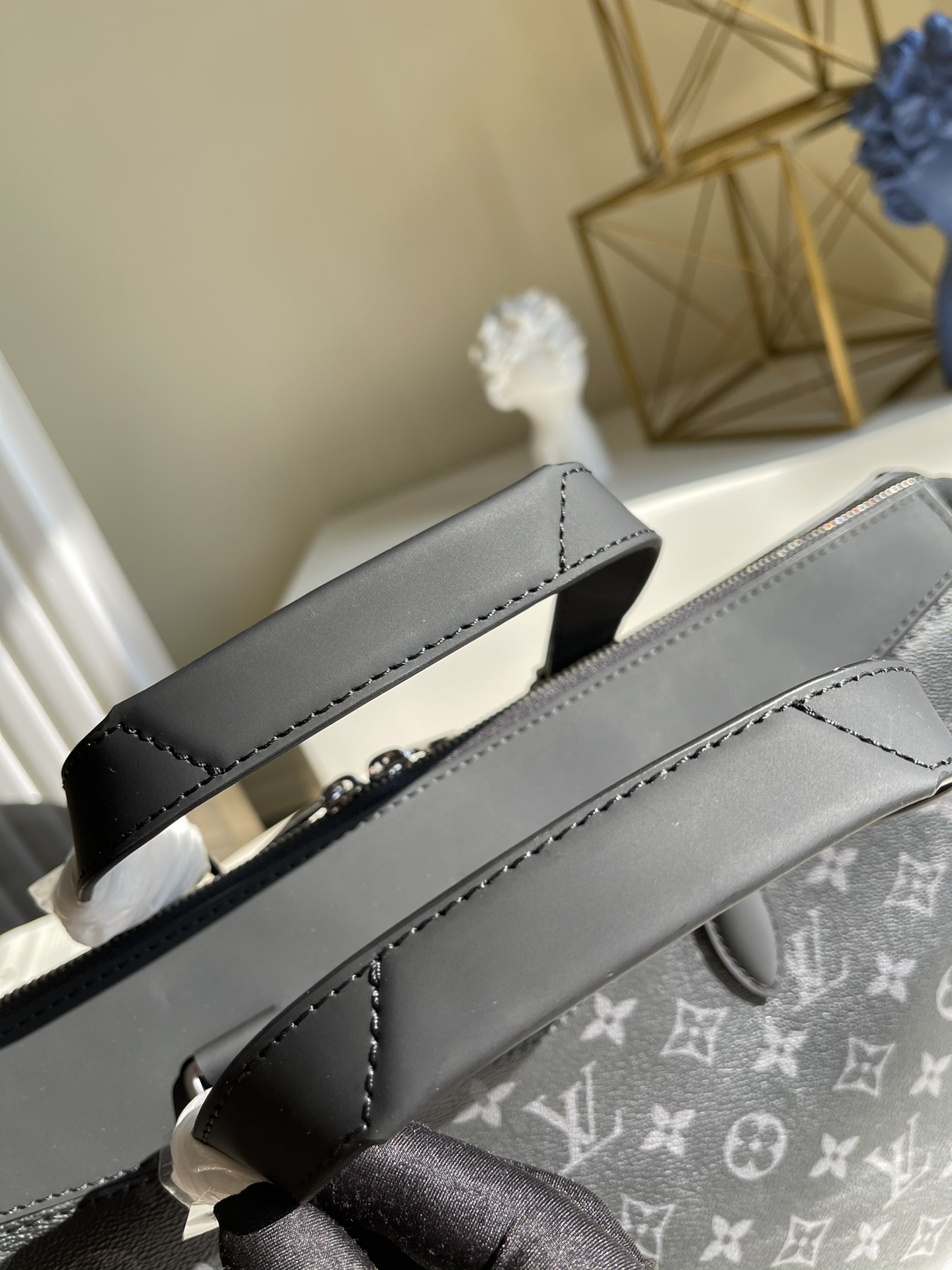 Louis Vuitton Briefcase Explorer Handbags-39*30*10 CM