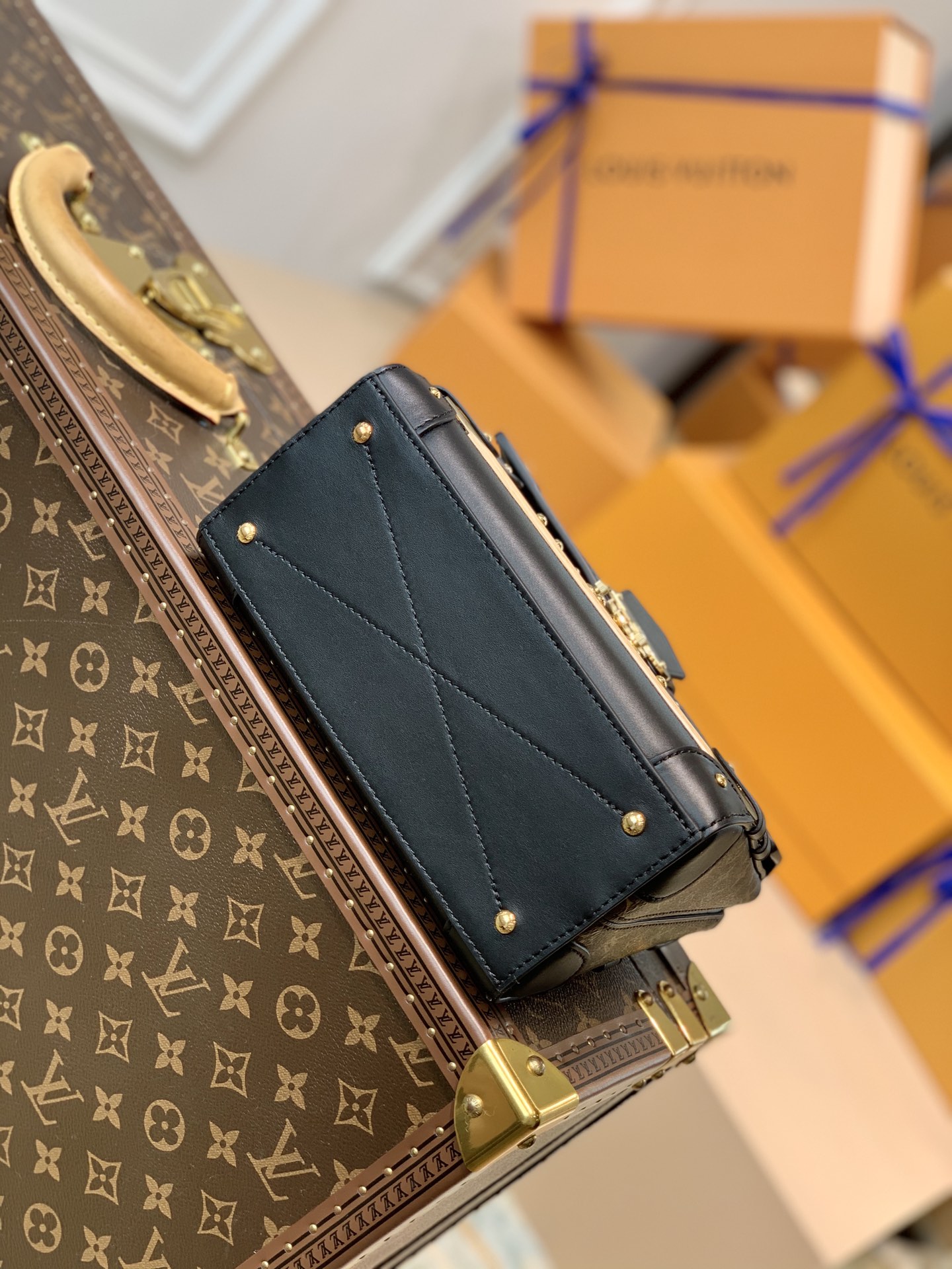 Louis Vuitton Trianon Handbags-21*18*11CM Louis Vuitton Trianon Handbags-21*18*11CM